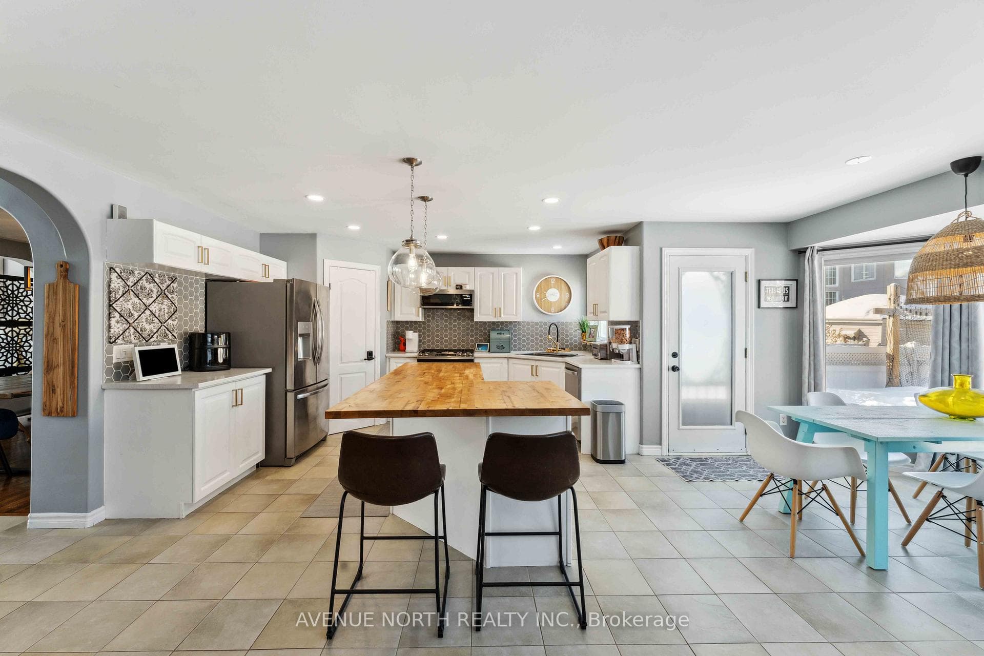 4 Bracewood Way photo 7