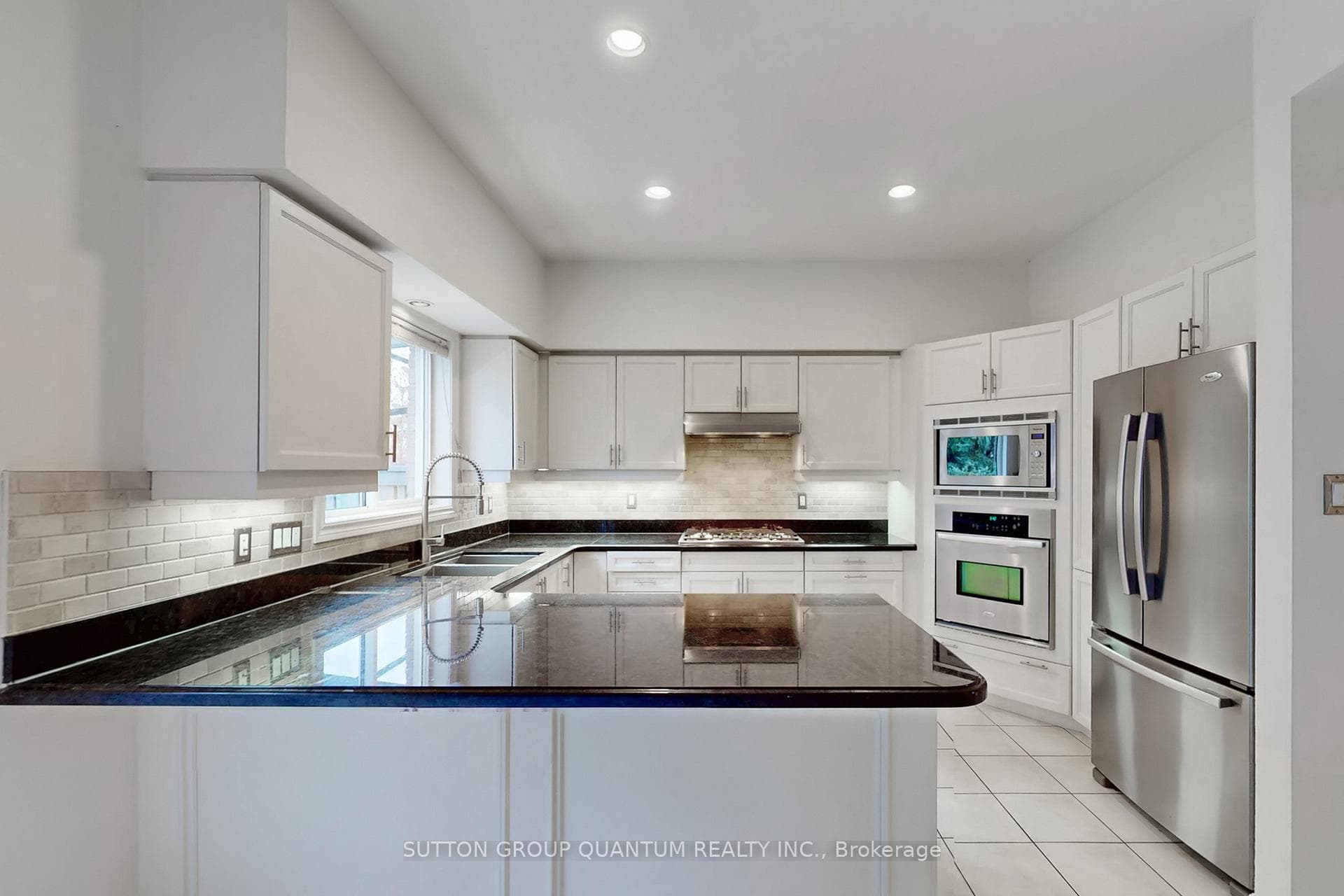 132 John Street photo 12