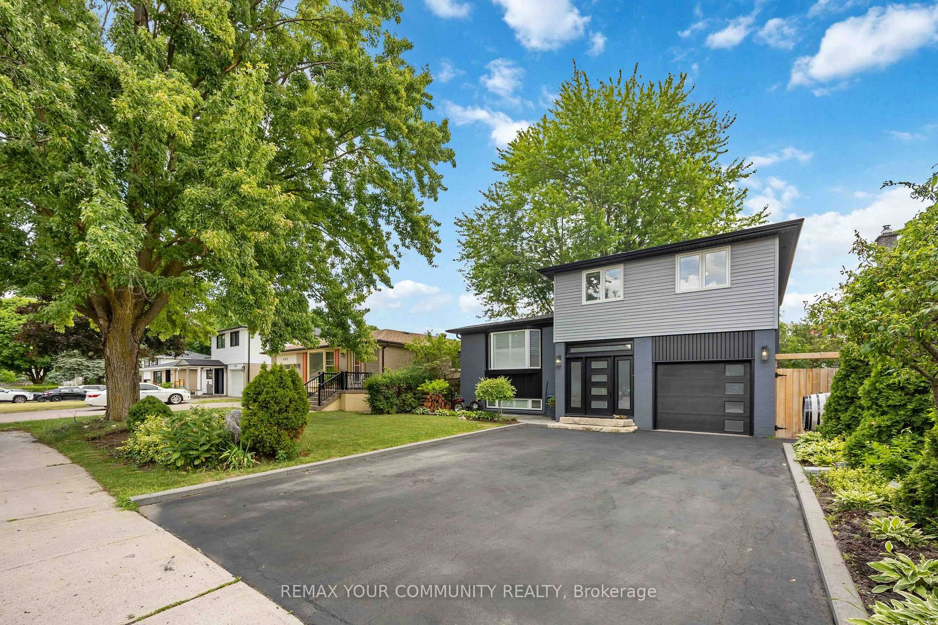 614 Rupert Avenue photo 3
