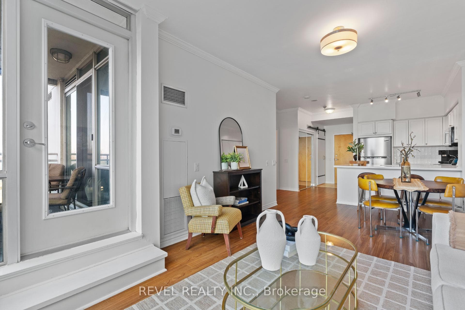 5 Marine Parade Drive Unit 303 photo 10