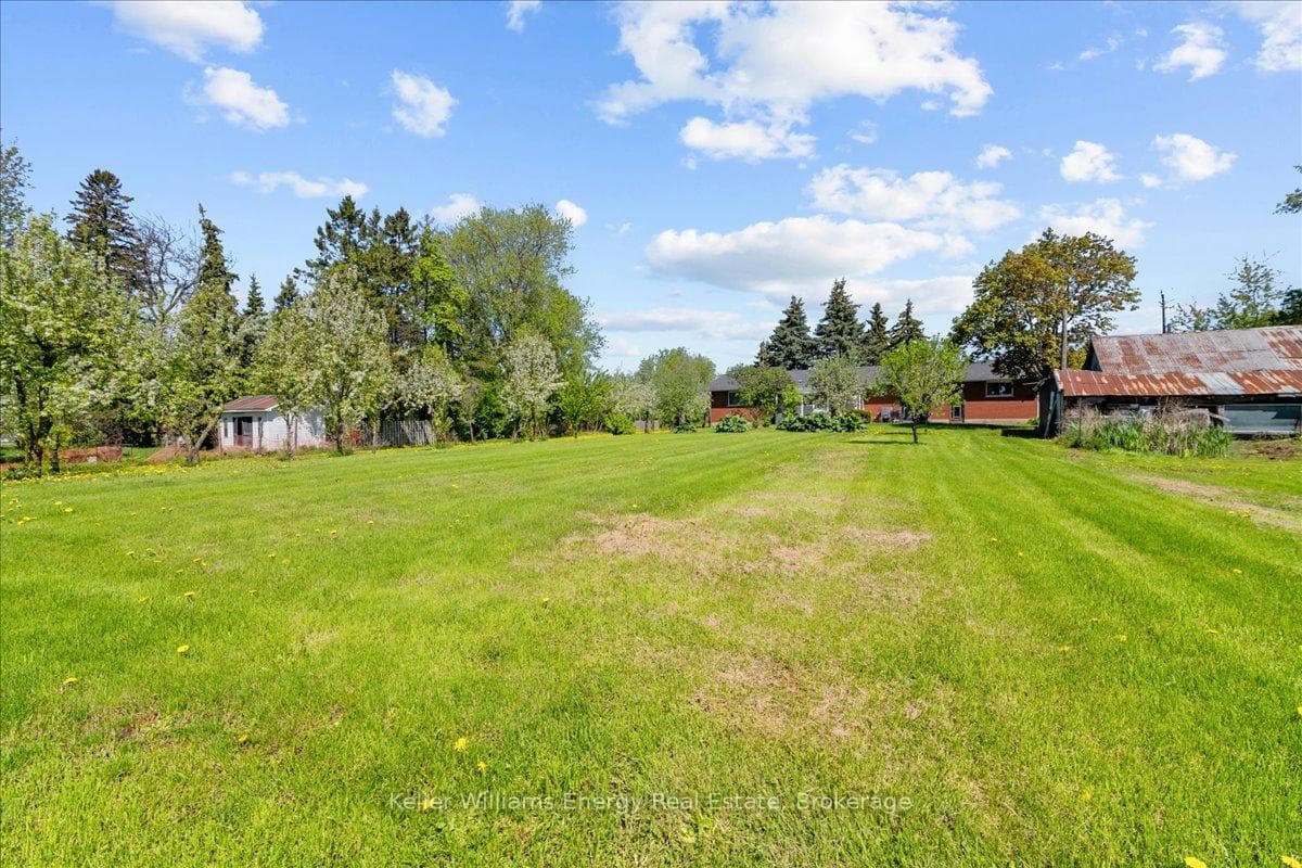 2263 Hwy 2 N/A photo 19