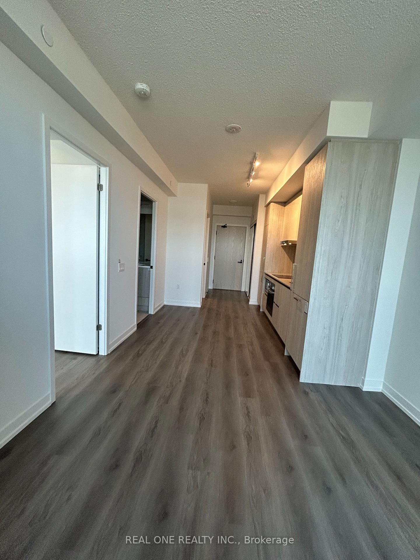 225 Commerce Street Unit 3105 photo 21