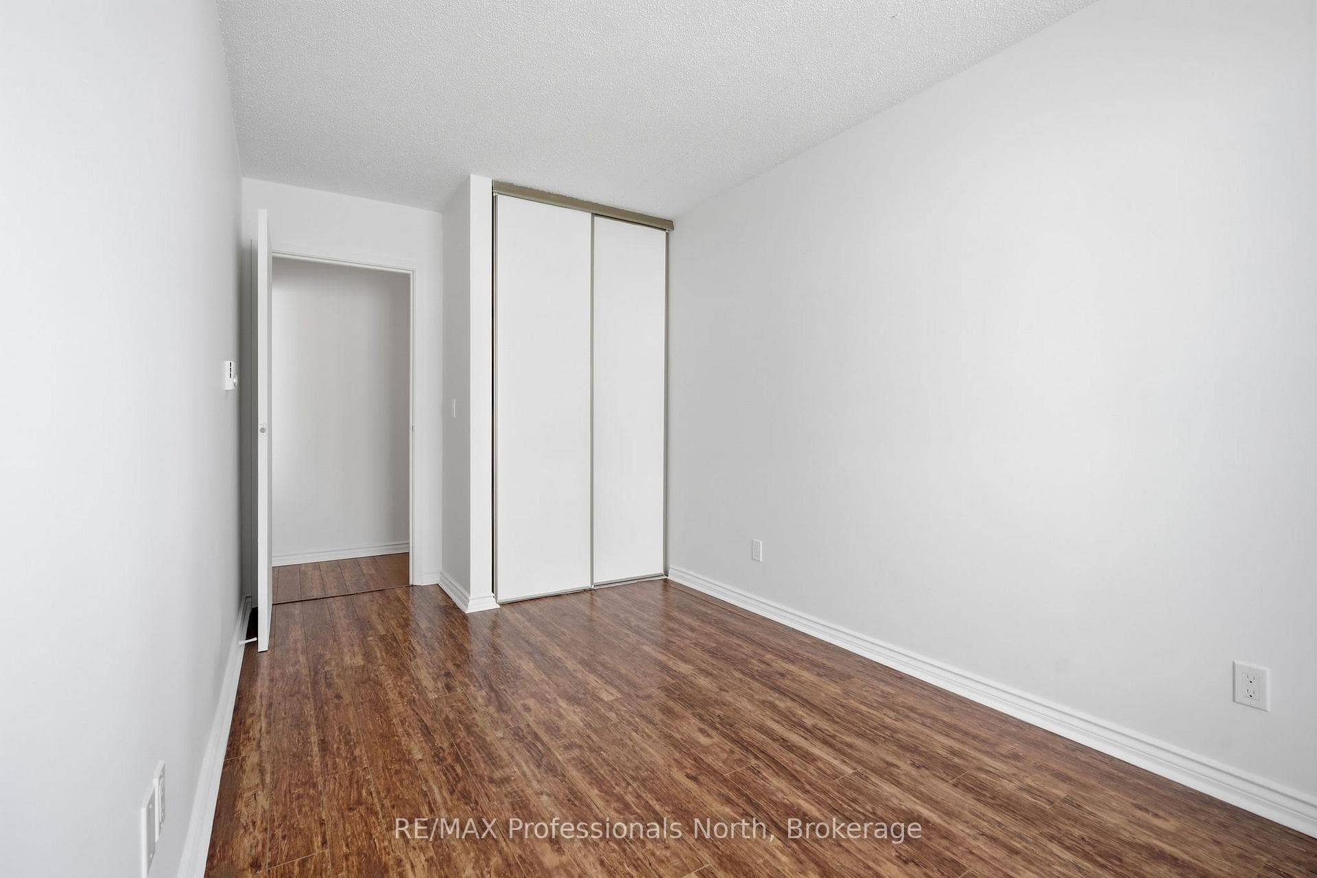 Bedroom #1