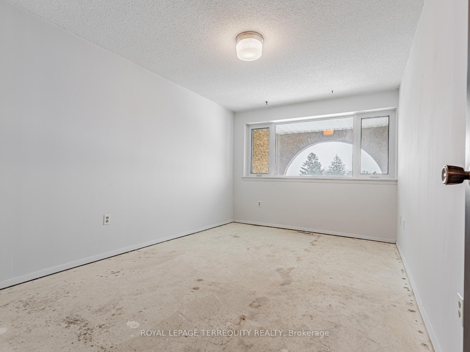 4005 Don Mills Road Unit 233 photo 22