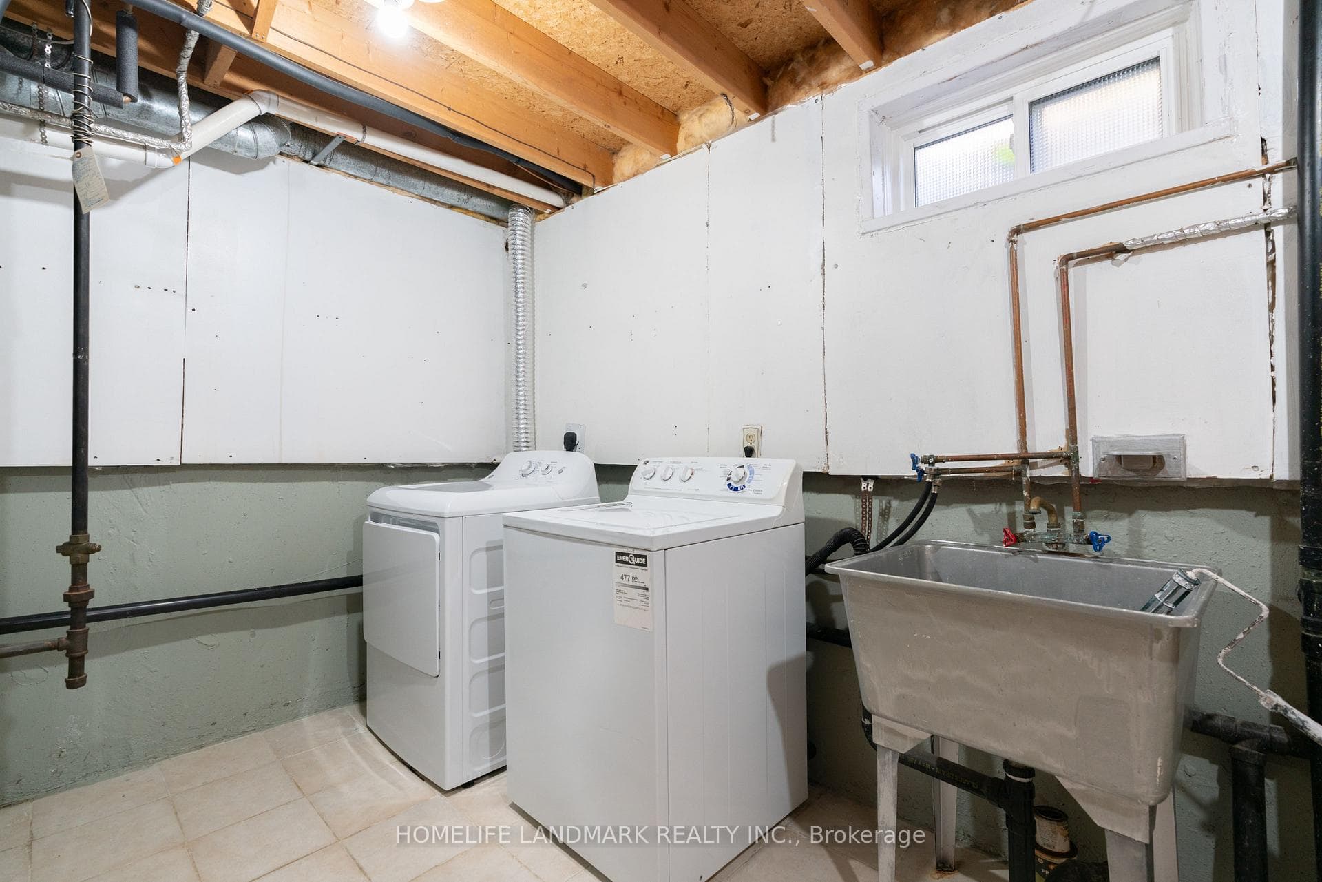 3108 Plum Tree Crescent photo 41