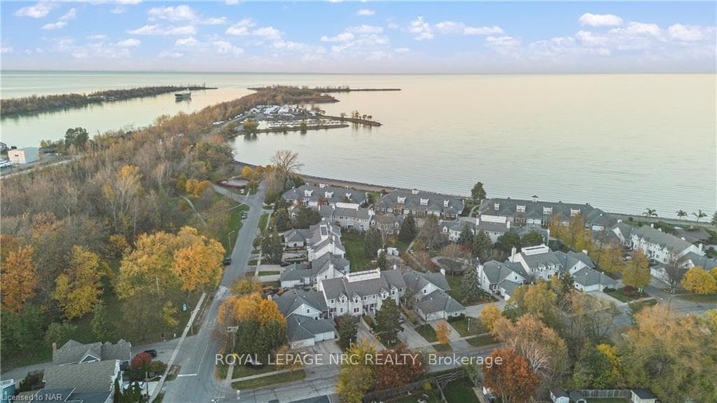 1 LAKESIDE Drive Unit 12 photo 45