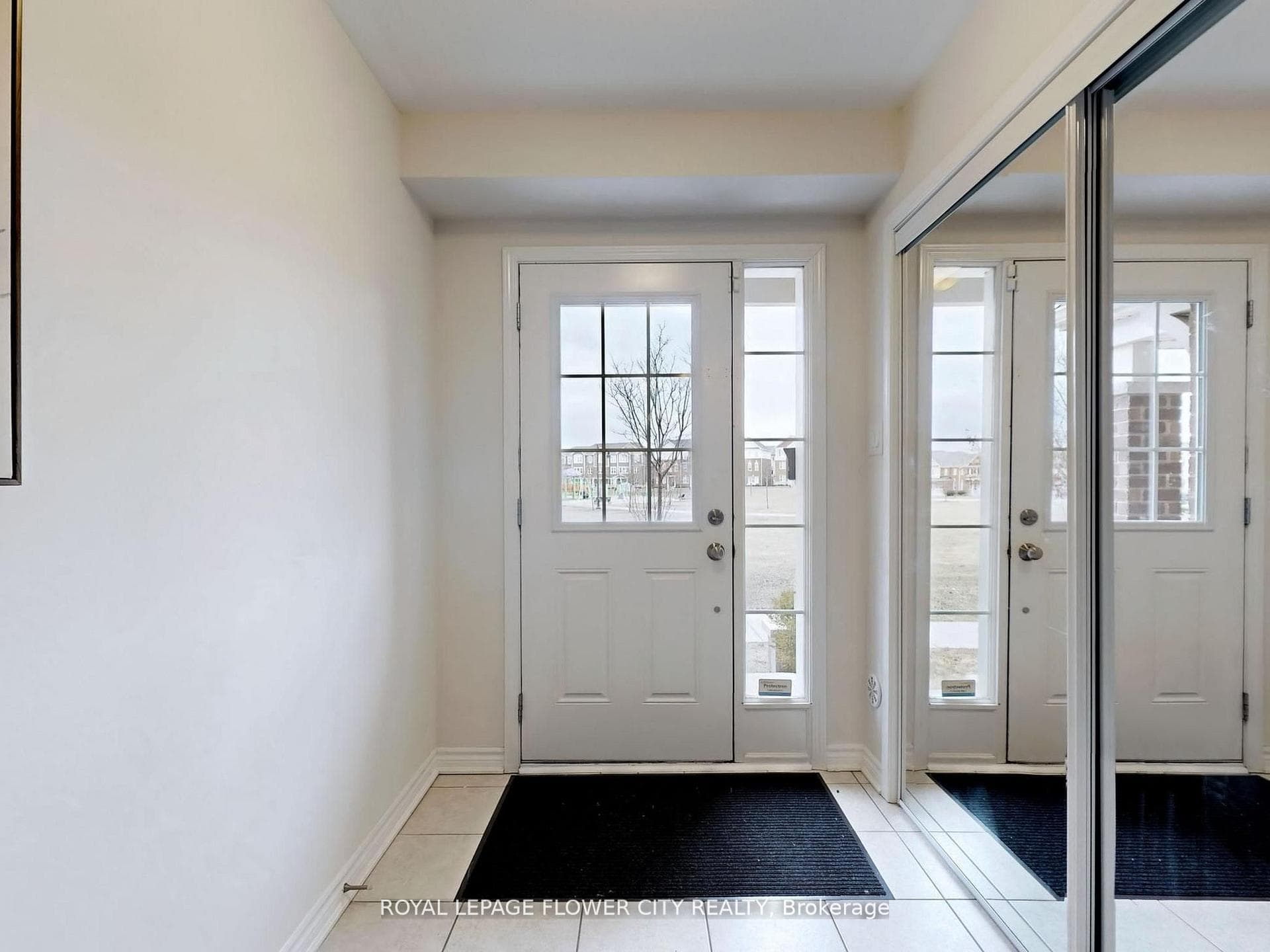 21 Eckford Lane photo 7