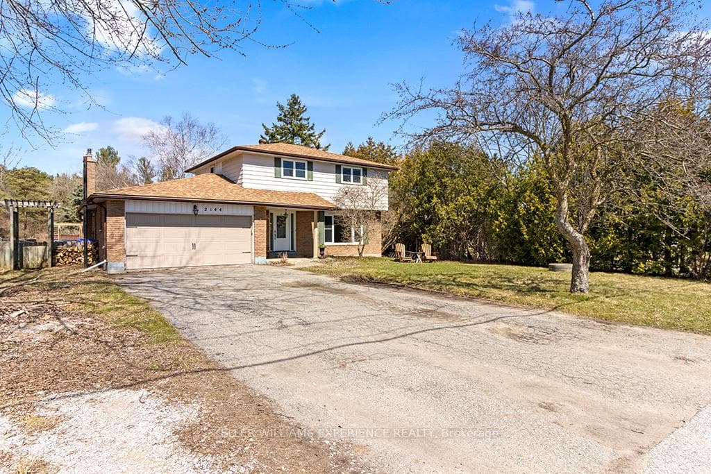 2144 Killarney Beach Road photo 1