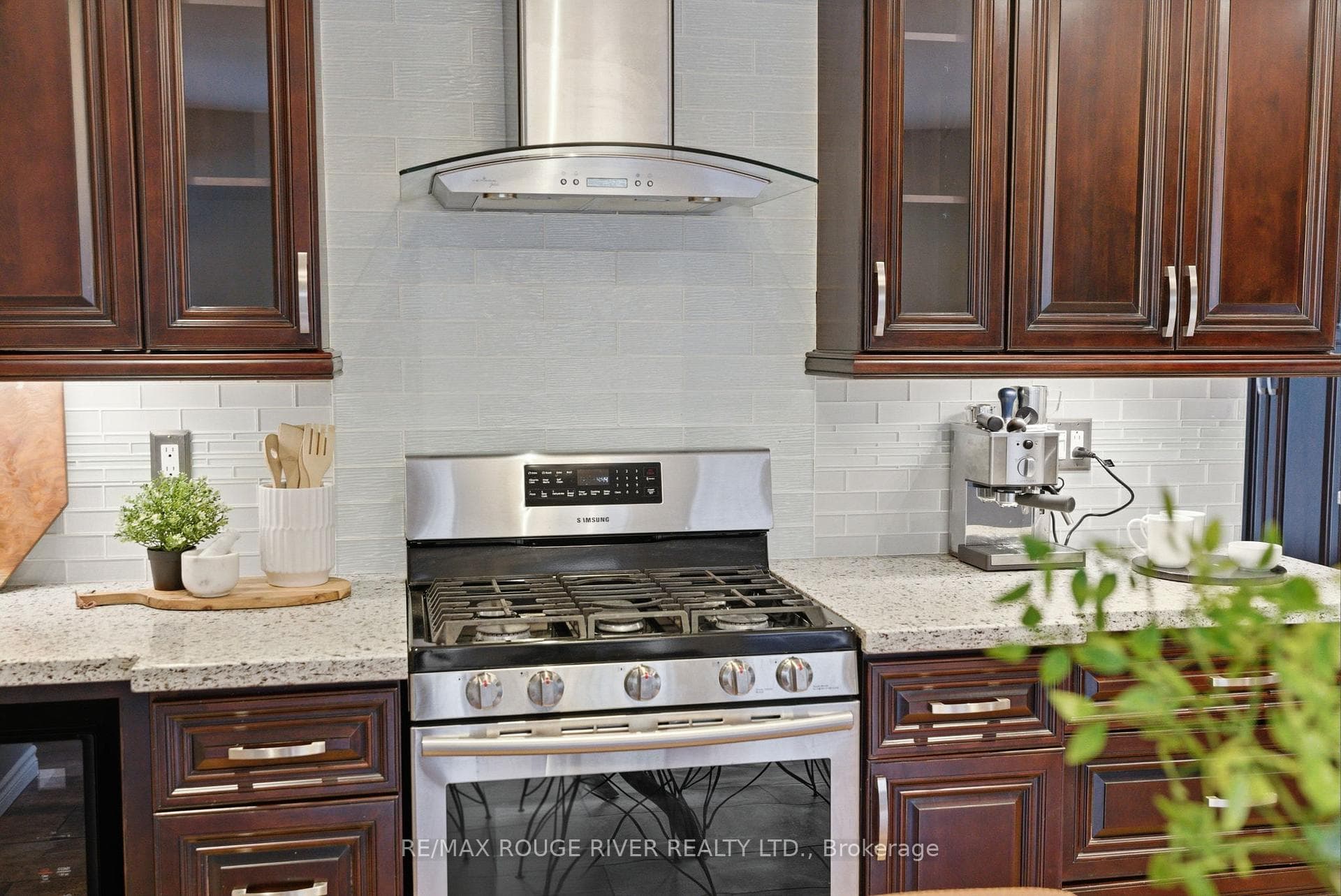 209 Darcy Street photo 15