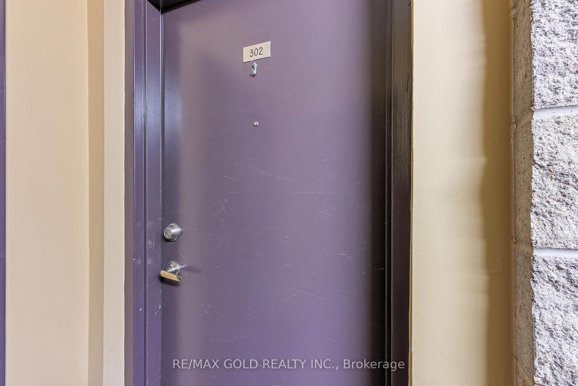 270 Eiwo Court Unit 302 photo 5