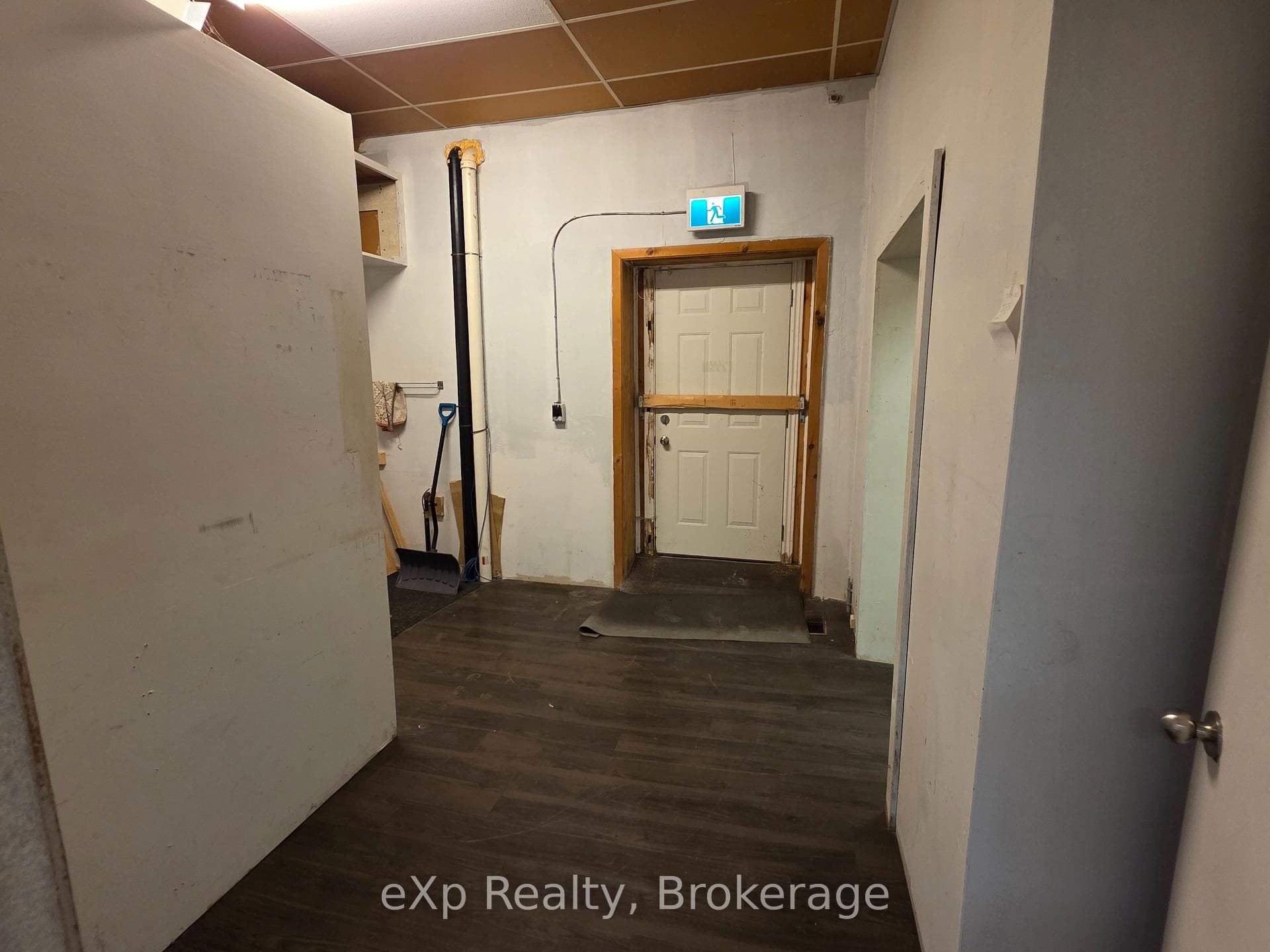 62 1st Avenue photo 7