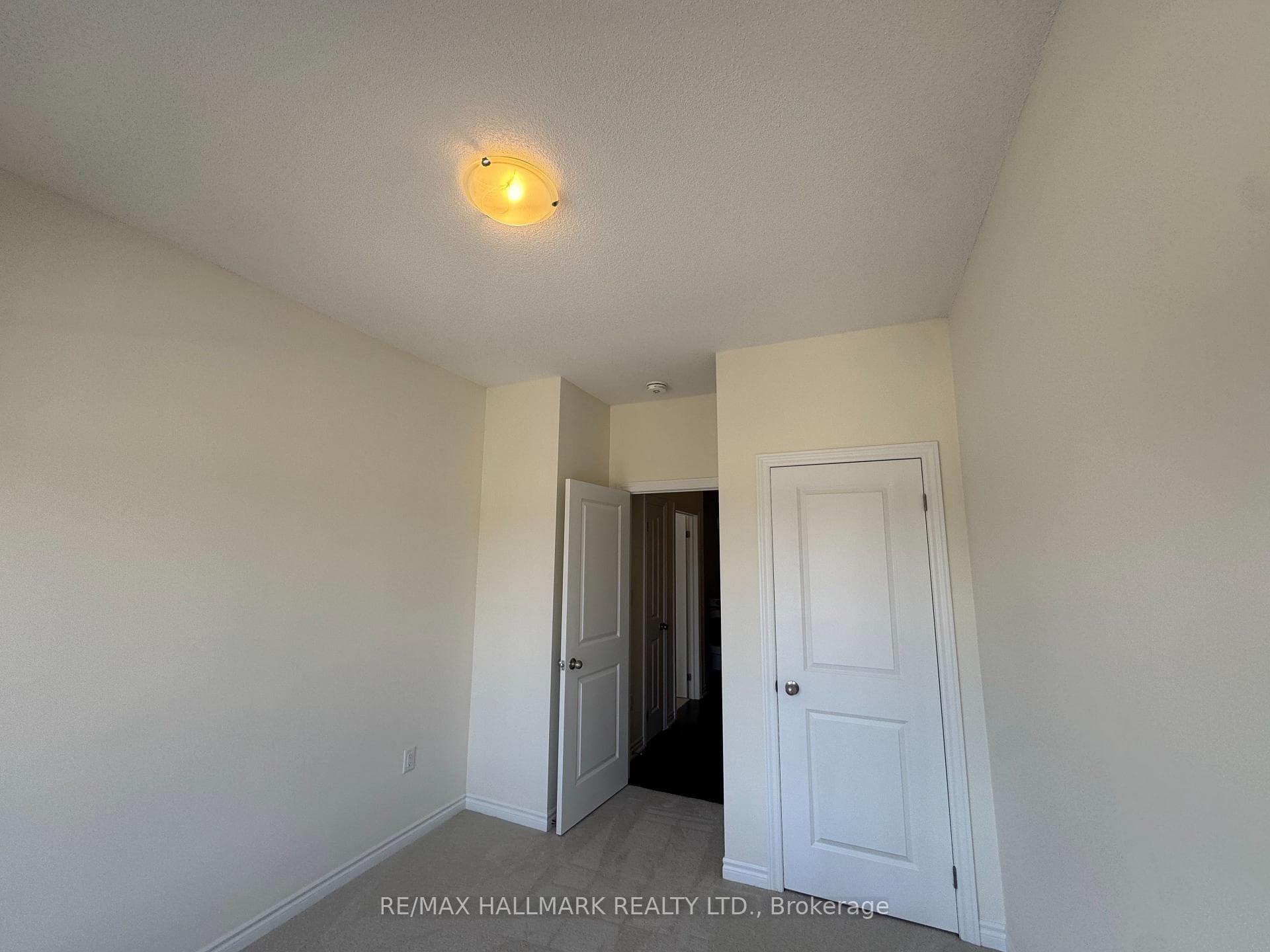 8 Haldimand Street photo 28