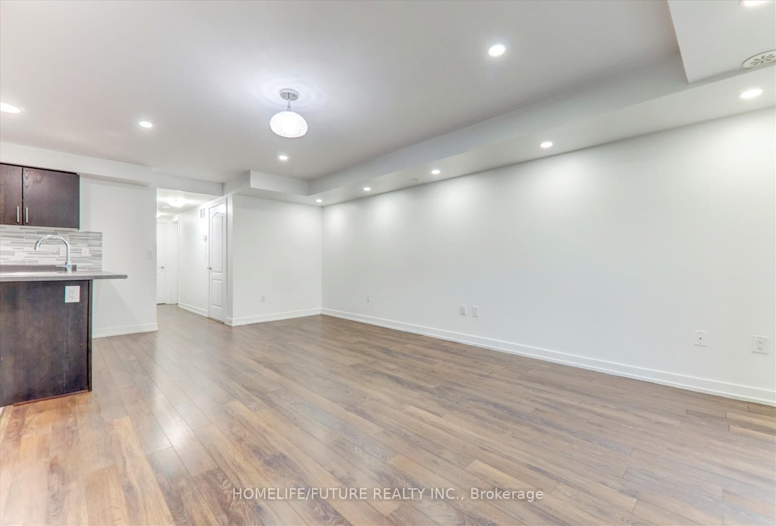 20 Westmeath Lane Unit 2327 photo 7