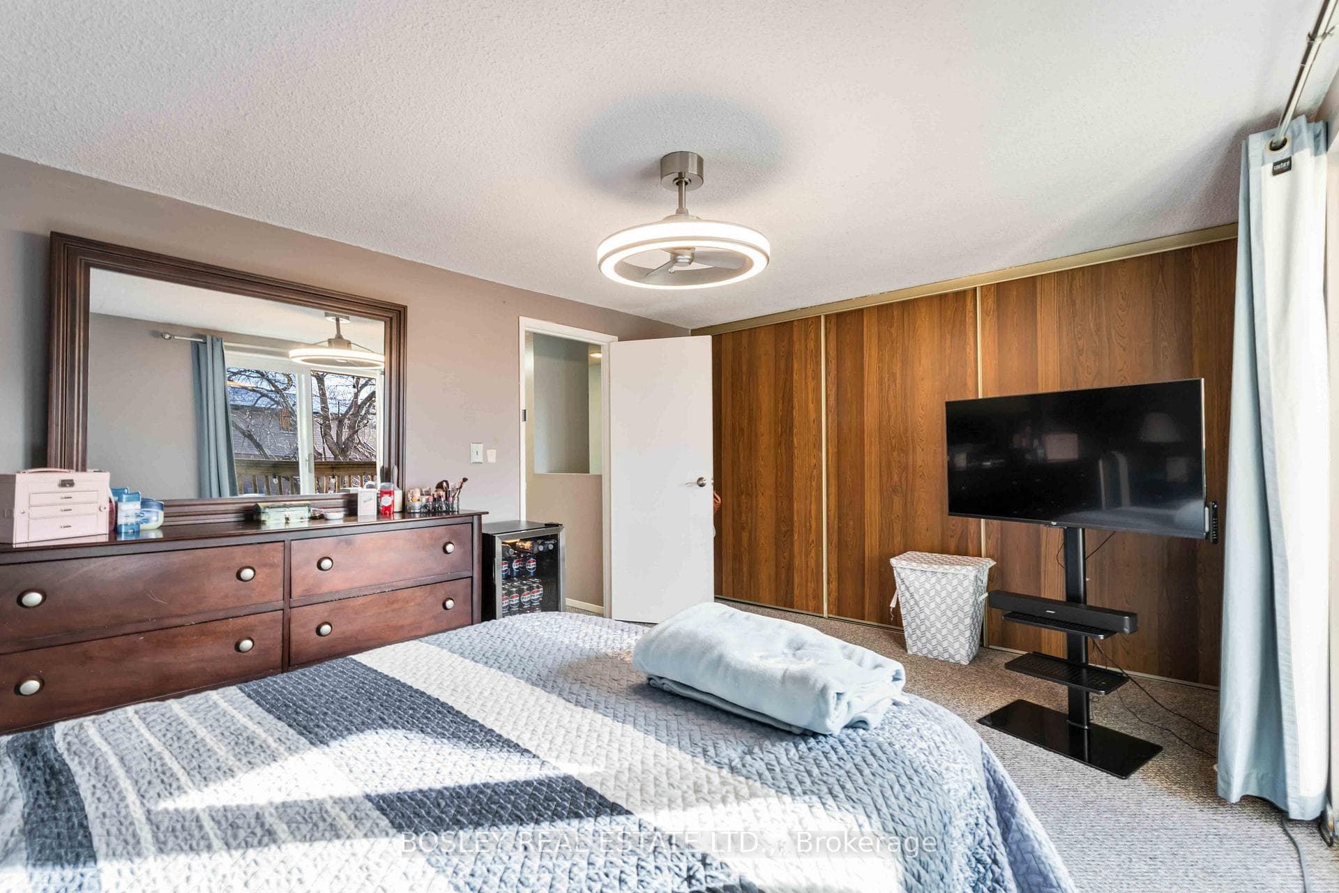 50 LAKESHORE Road Unit 61 photo 30
