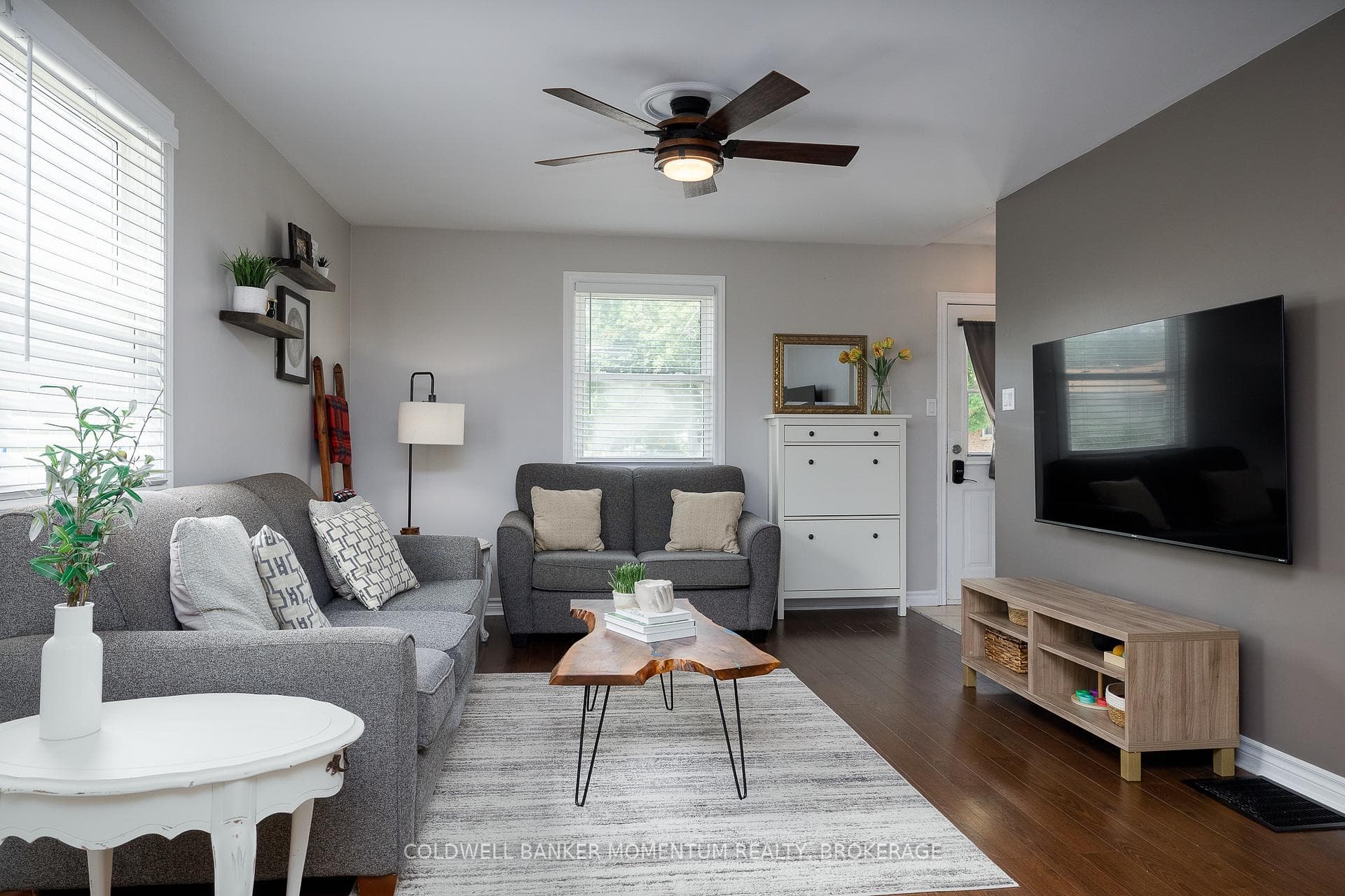 74 Haig Street photo 16