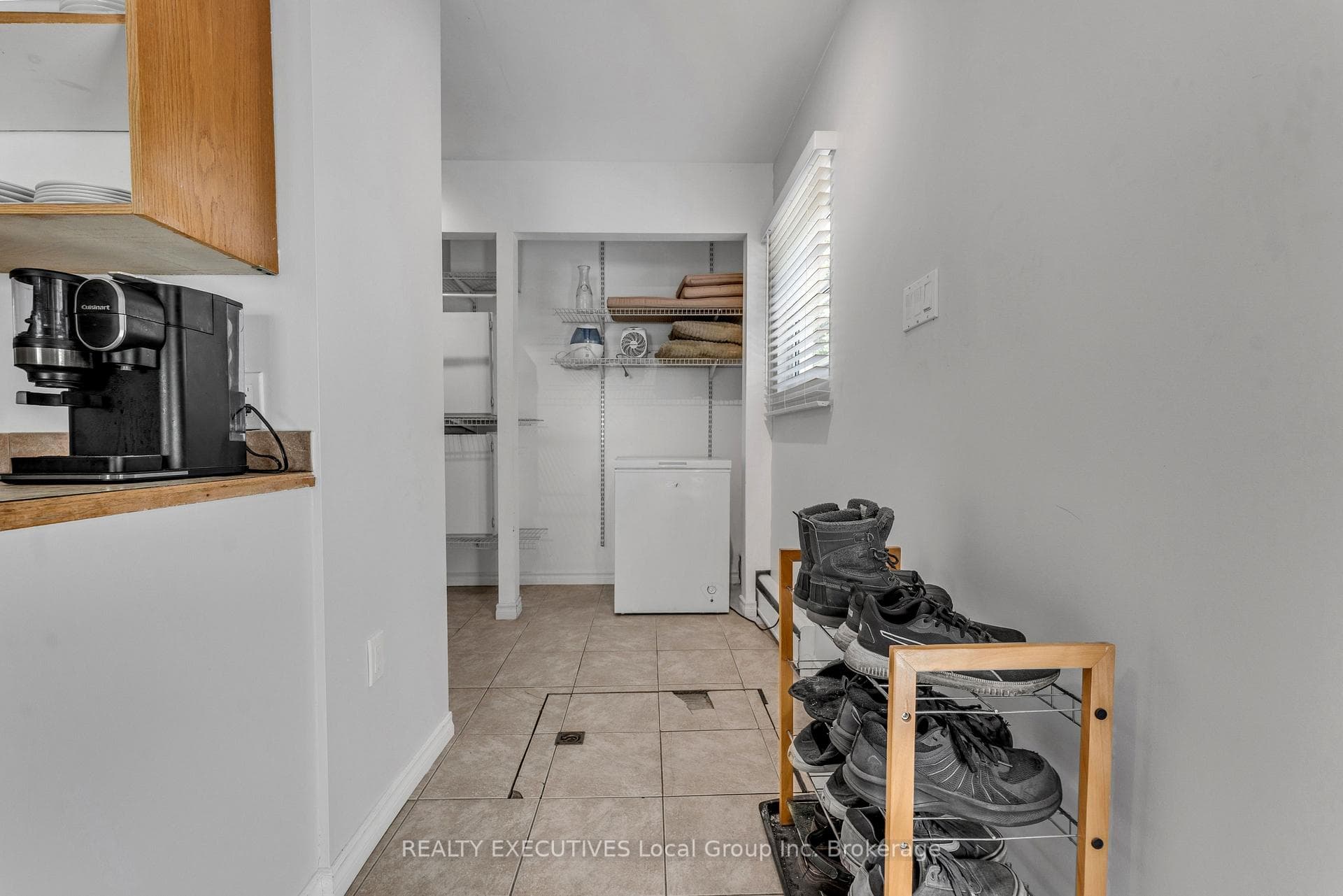 917 Lakeshore Drive photo 11