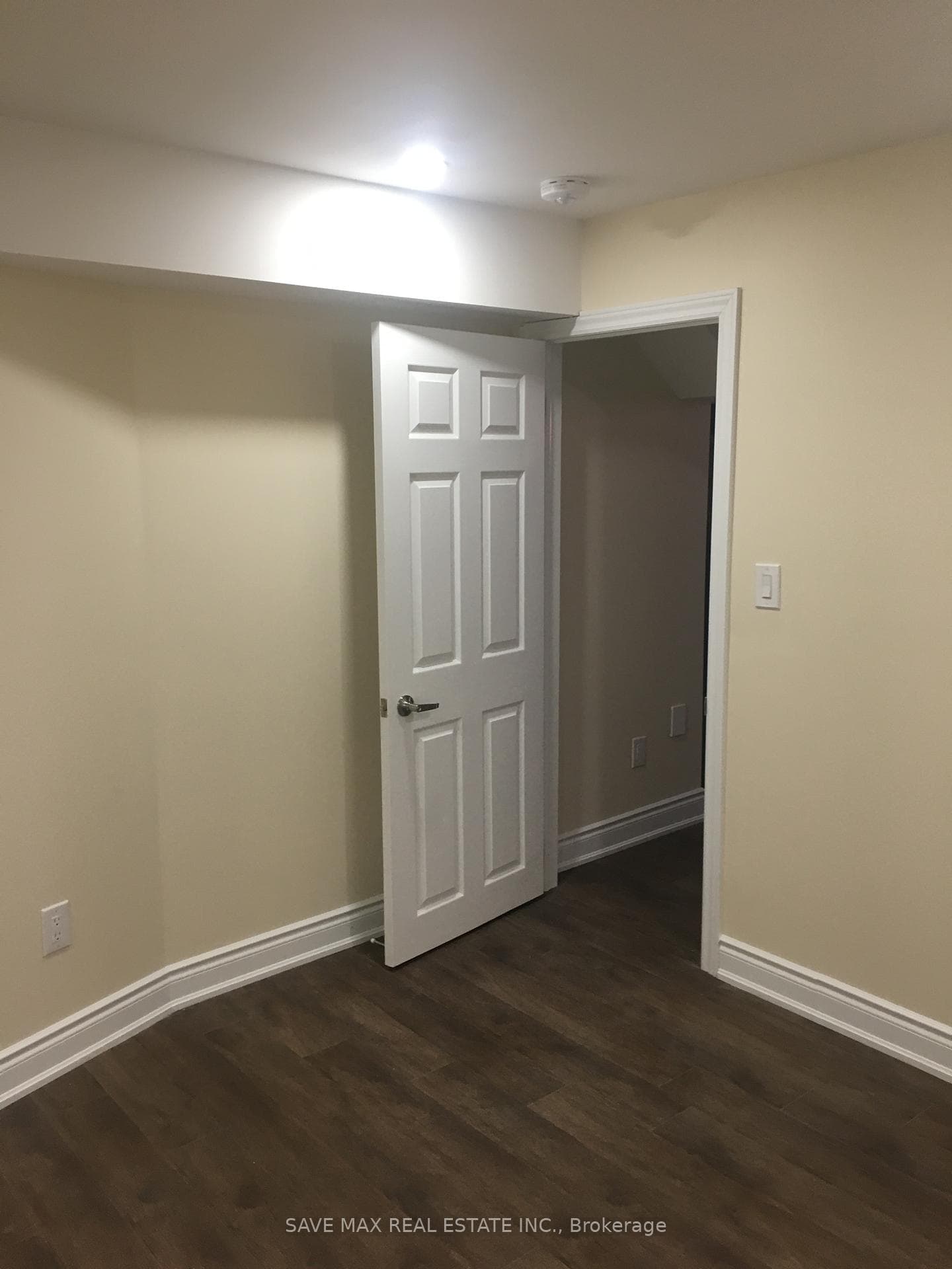 266 Bonnieglen Farm Boulevard photo 4