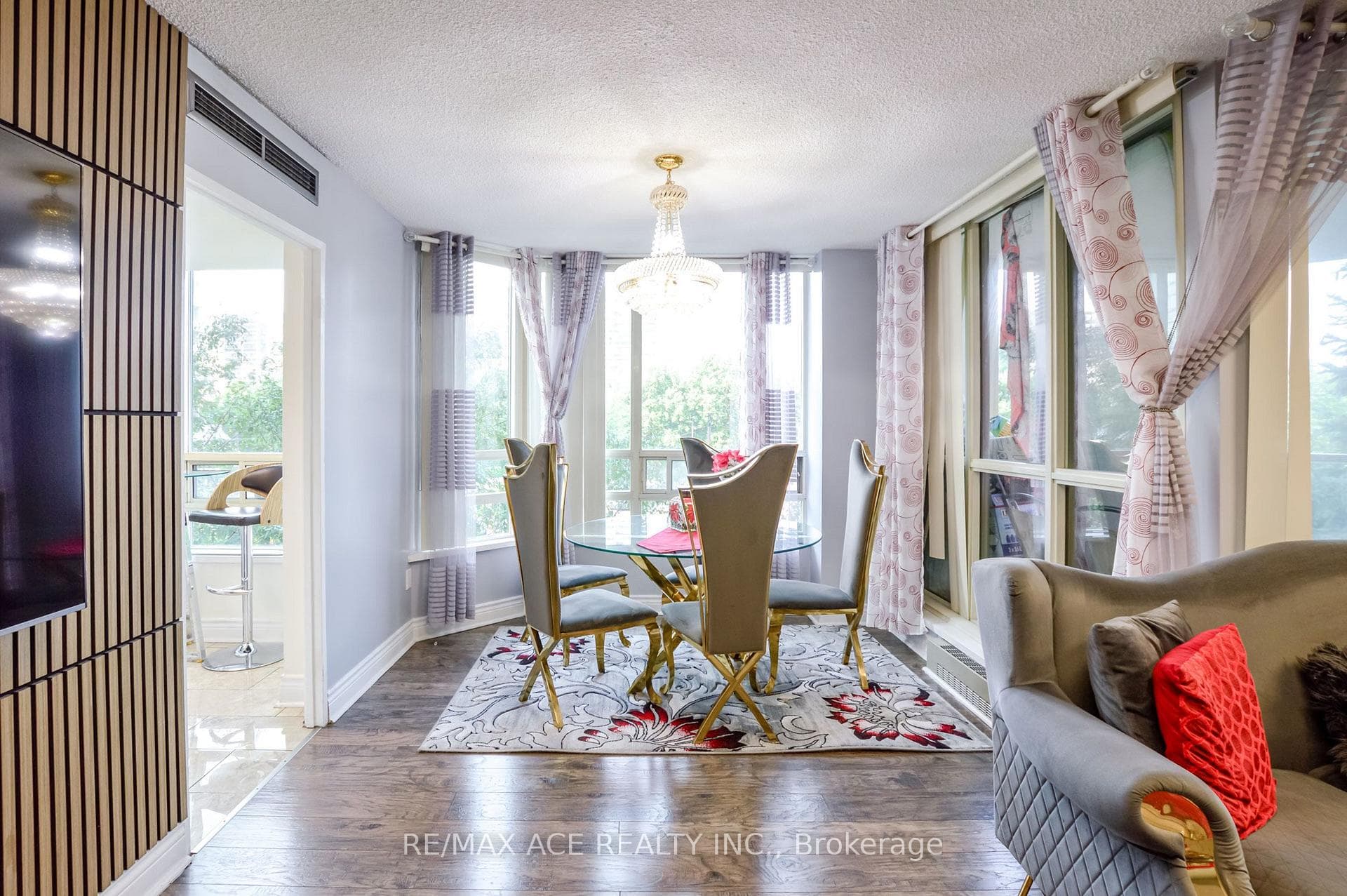 75 King Street Unit 201 photo 12