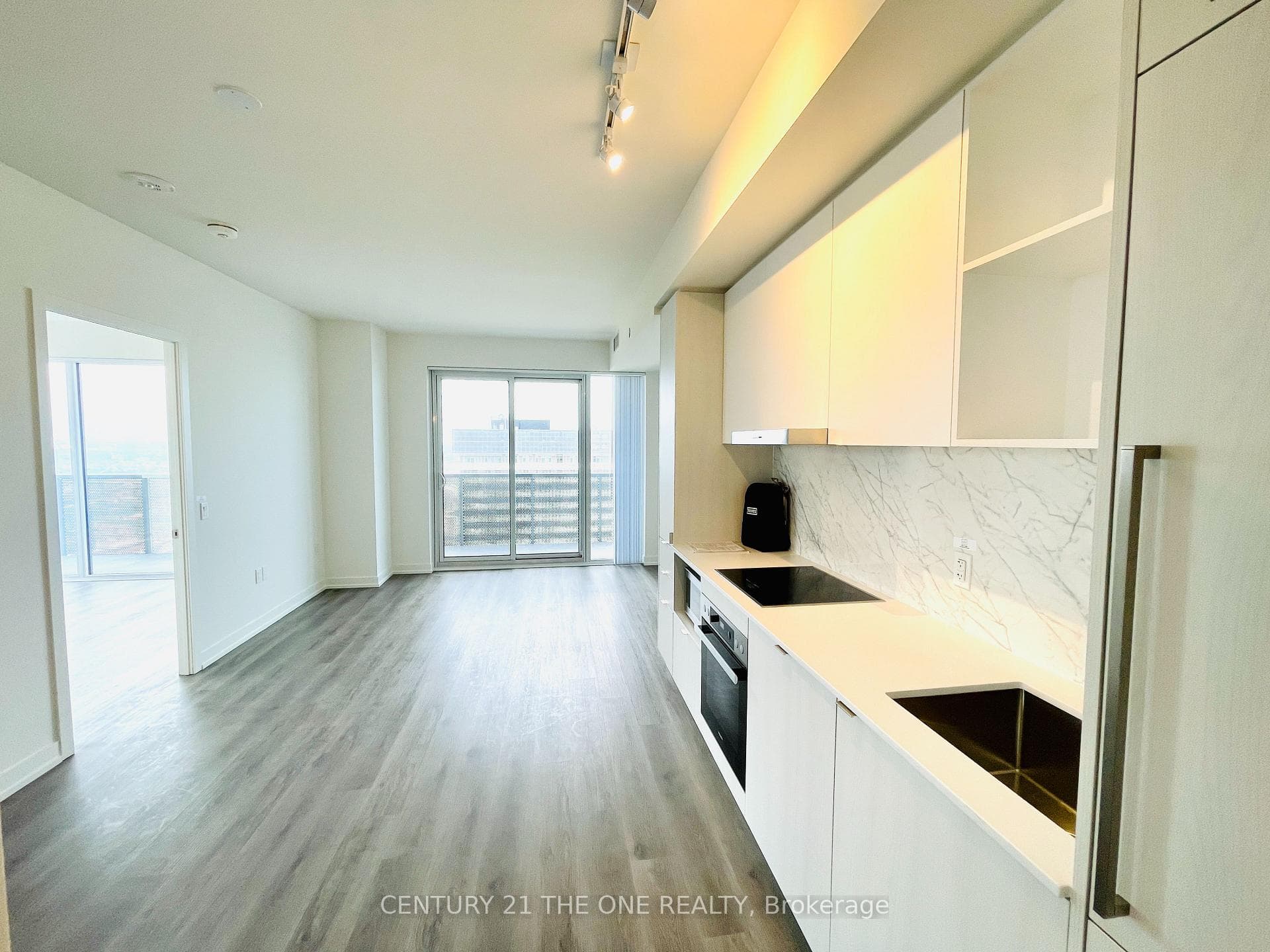 138 Downes Street Unit 5603 photo 9