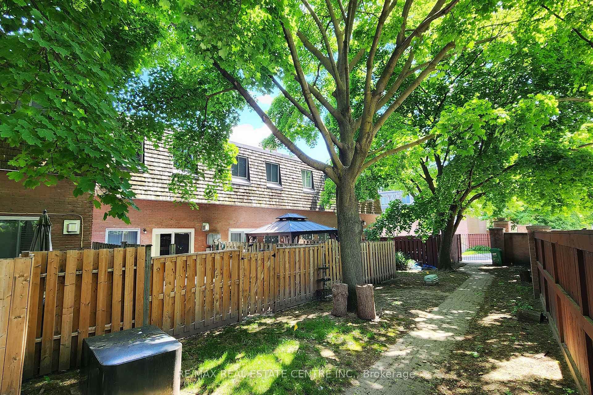 2145 Sherobee Road Unit 4 photo 38