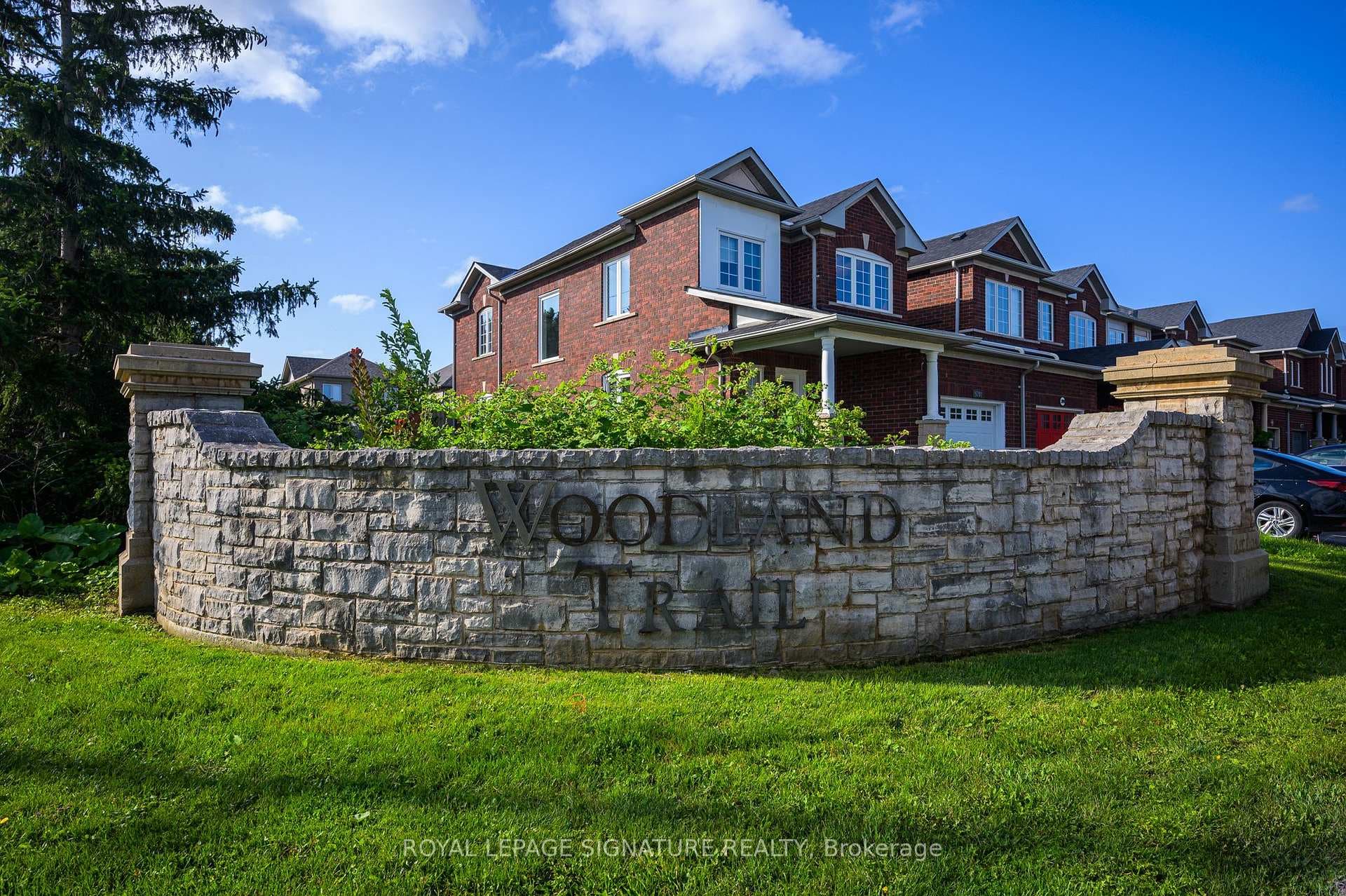 5888 Prince William Drive photo 2