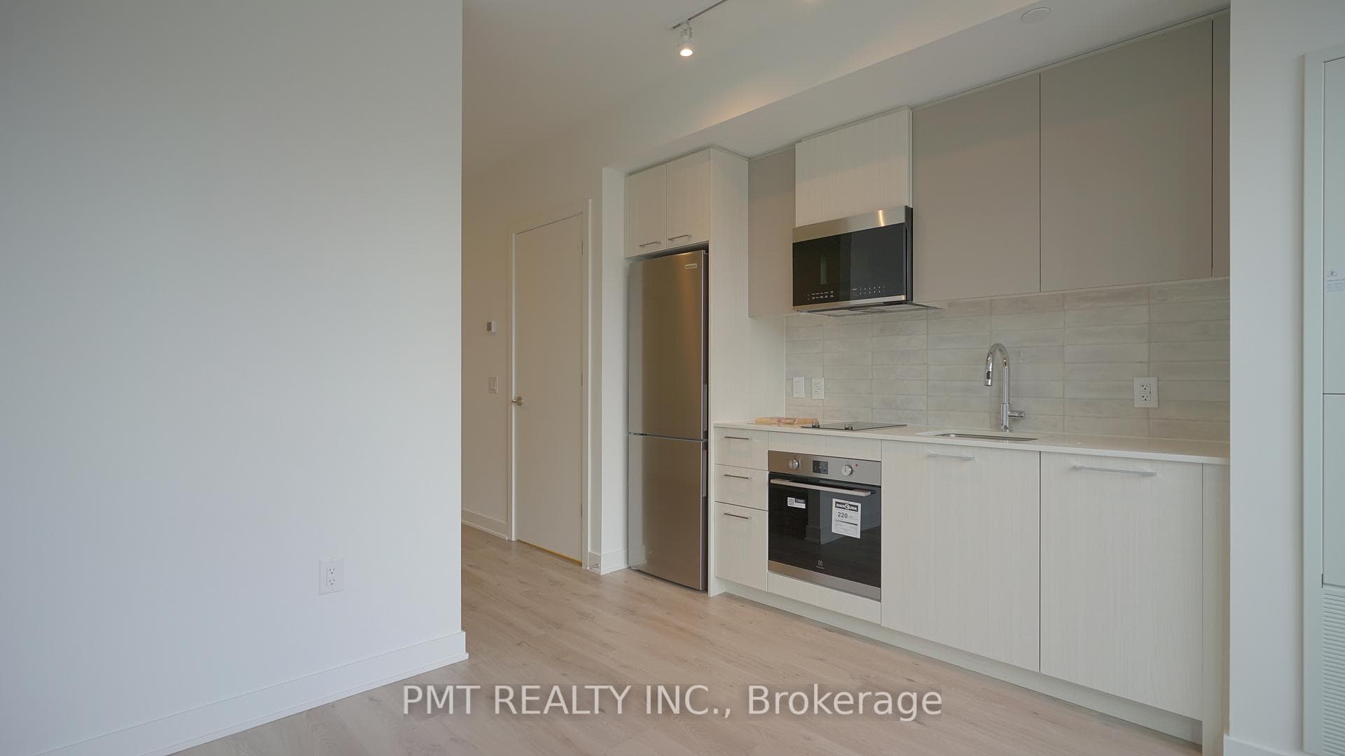 30 Dreamers Way Unit 732 photo 4