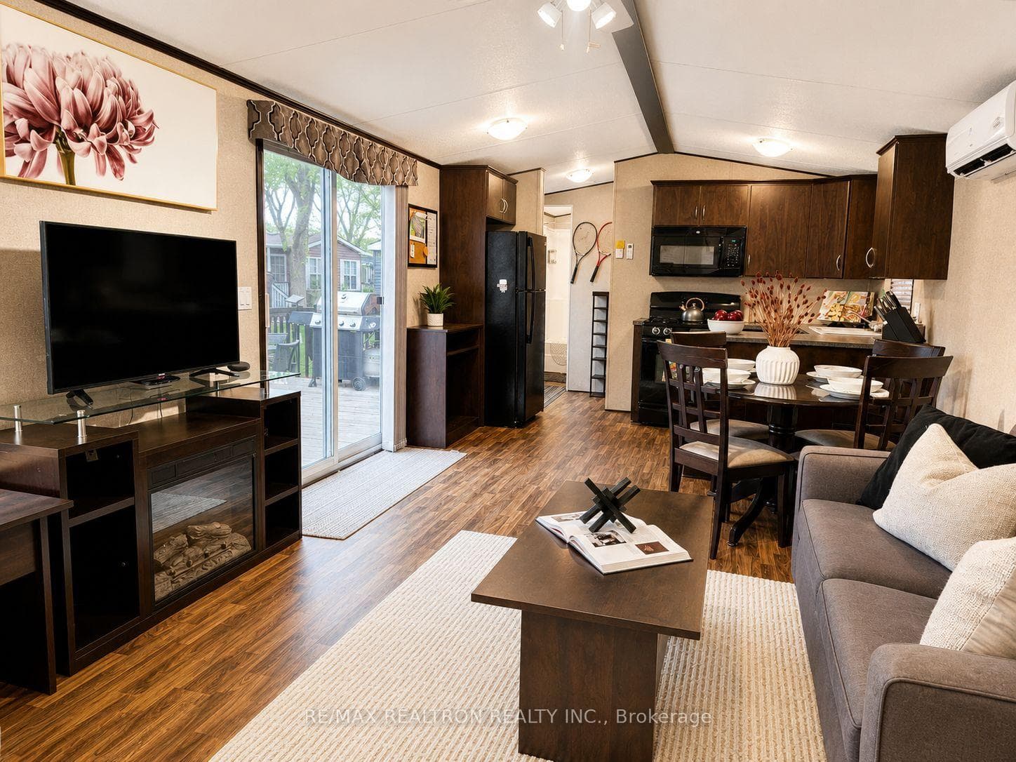 1501 Line 8 Road Unit 234 photo 9