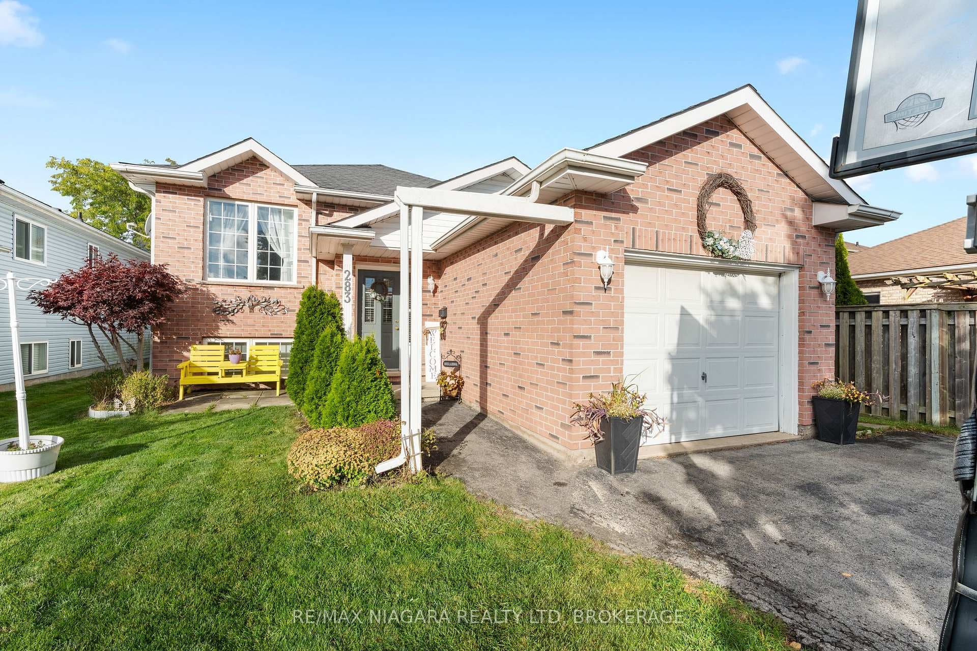 283 Oakcrest Avenue photo 39