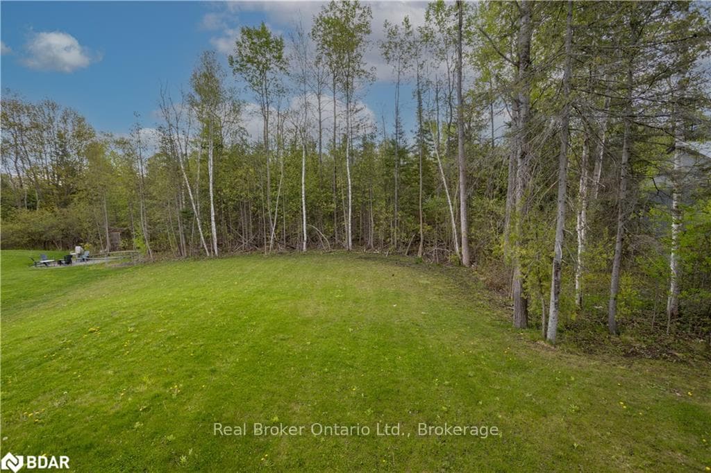 2085 BIRKSHIRE WOODS Lane photo 32