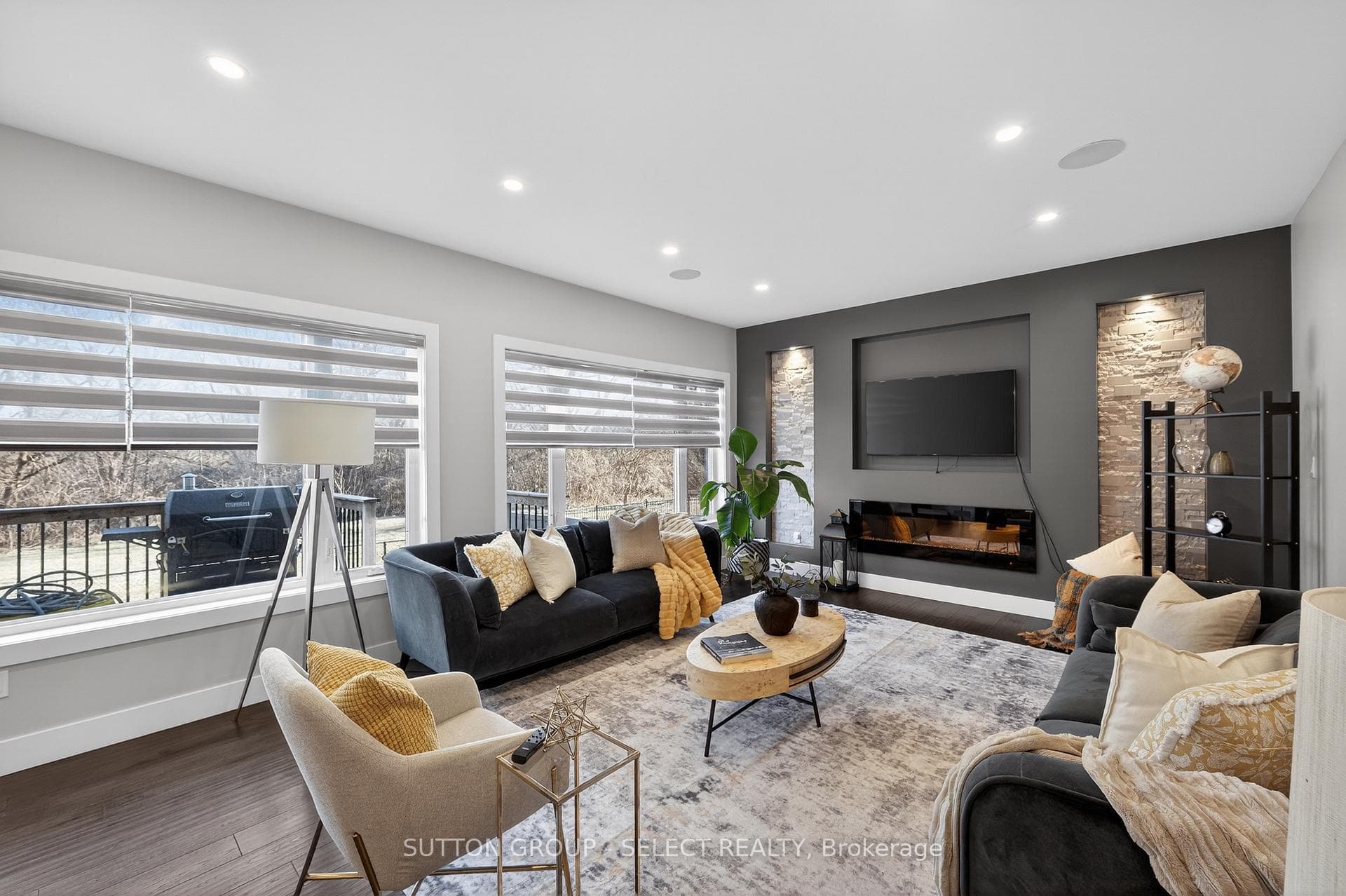 211 Union Avenue photo 5