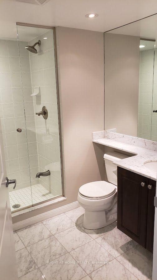 900 Mount Pleasant Road Unit 327 photo 10