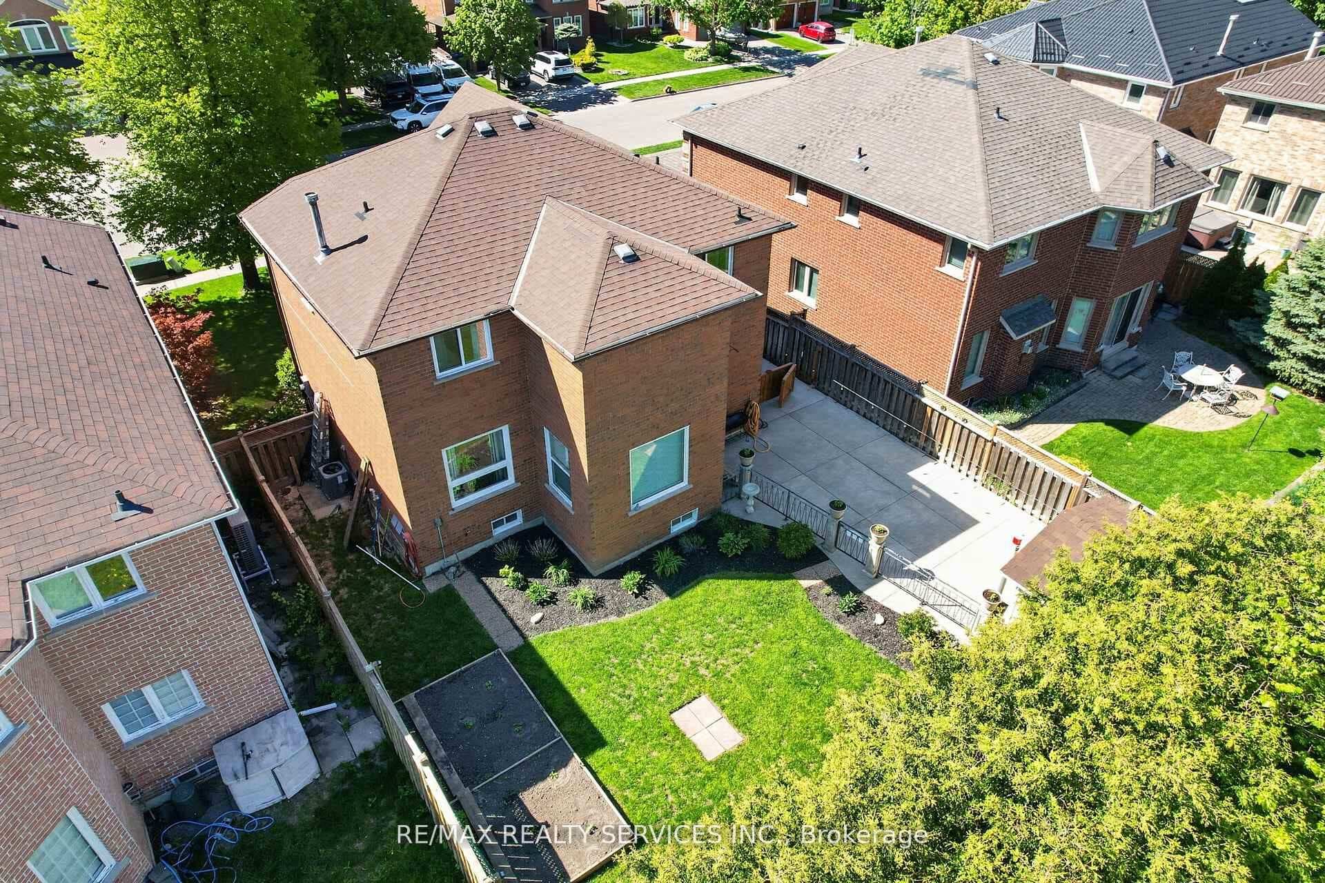 150 Royal Valley Drive photo 47