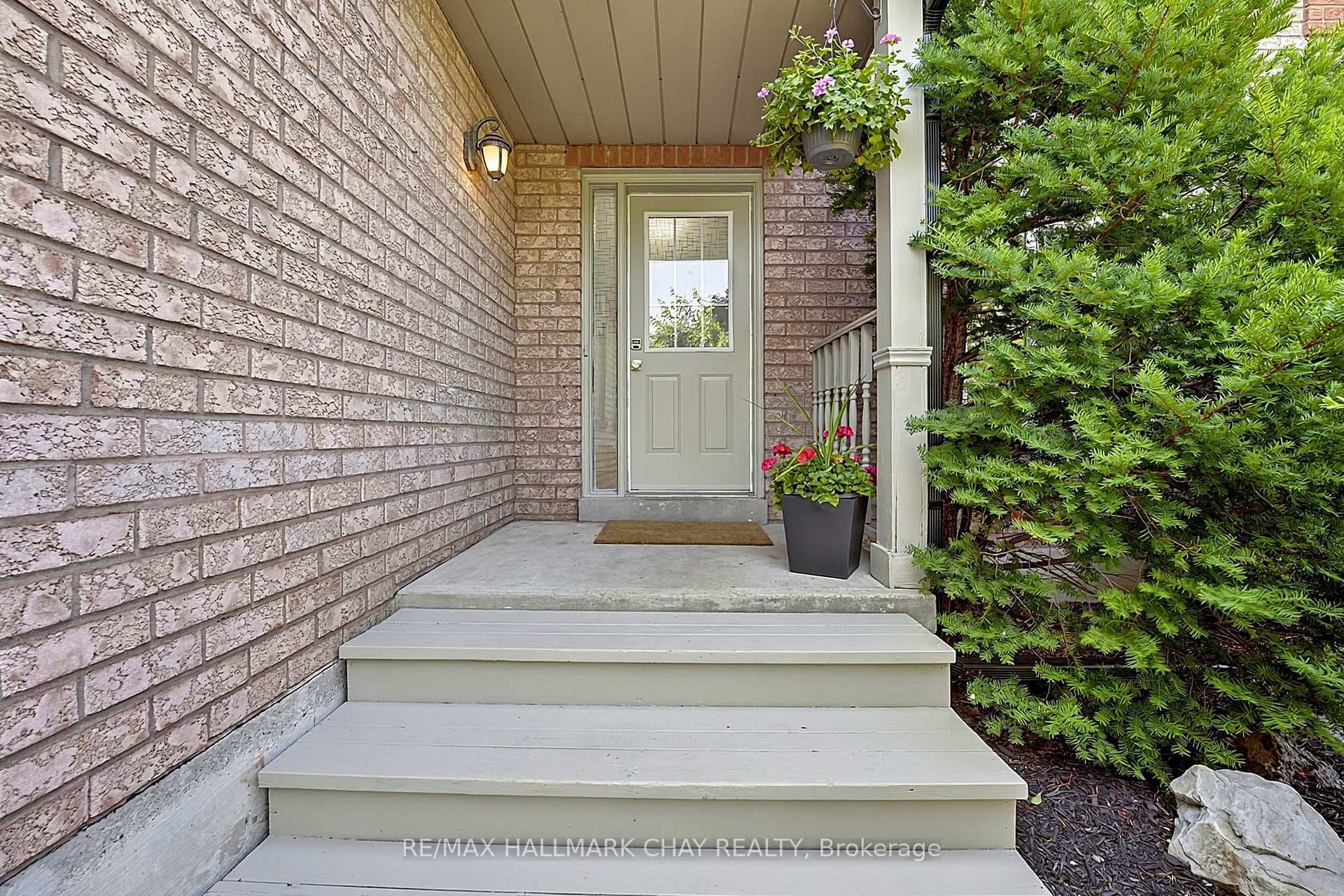 11 Dugdale Avenue photo 4