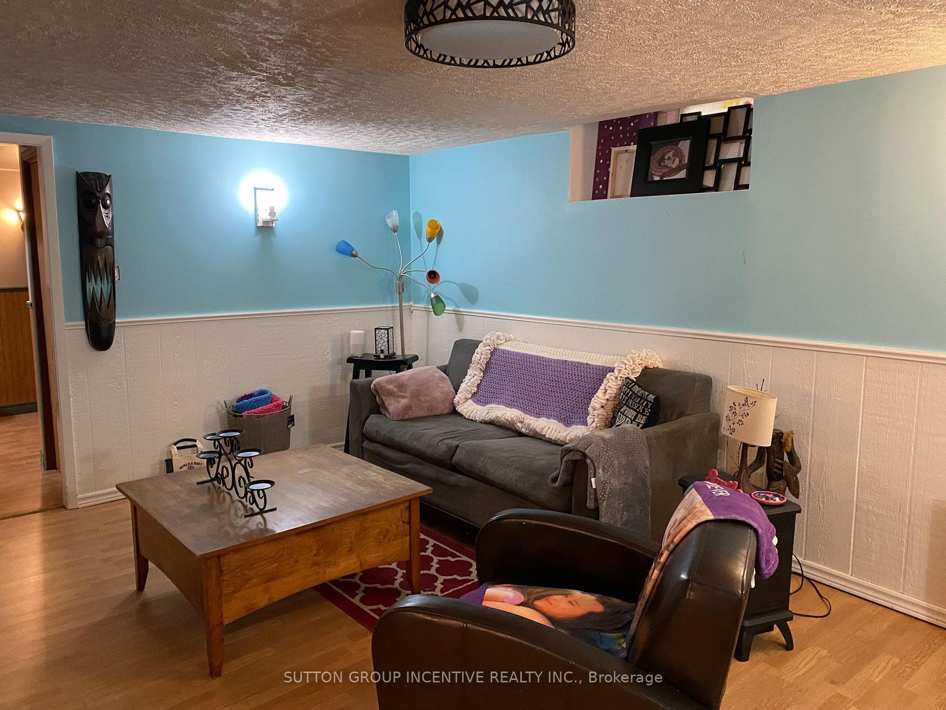 20 Shaw Crescent photo 10