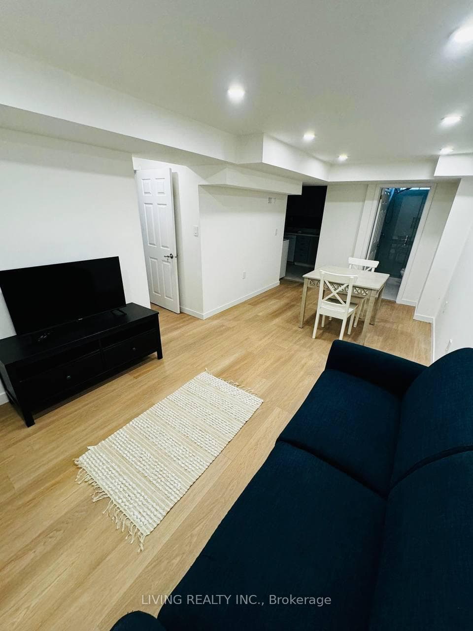 51 Beechbrook Way Unit Bsmnt photo 2