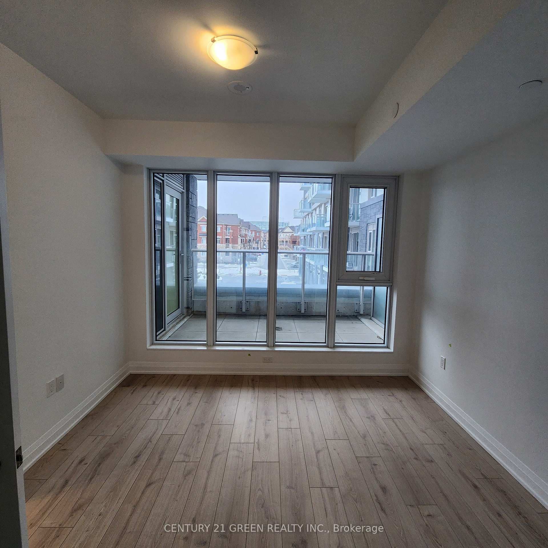 412 Silver Maple Road Unit 224 photo 23