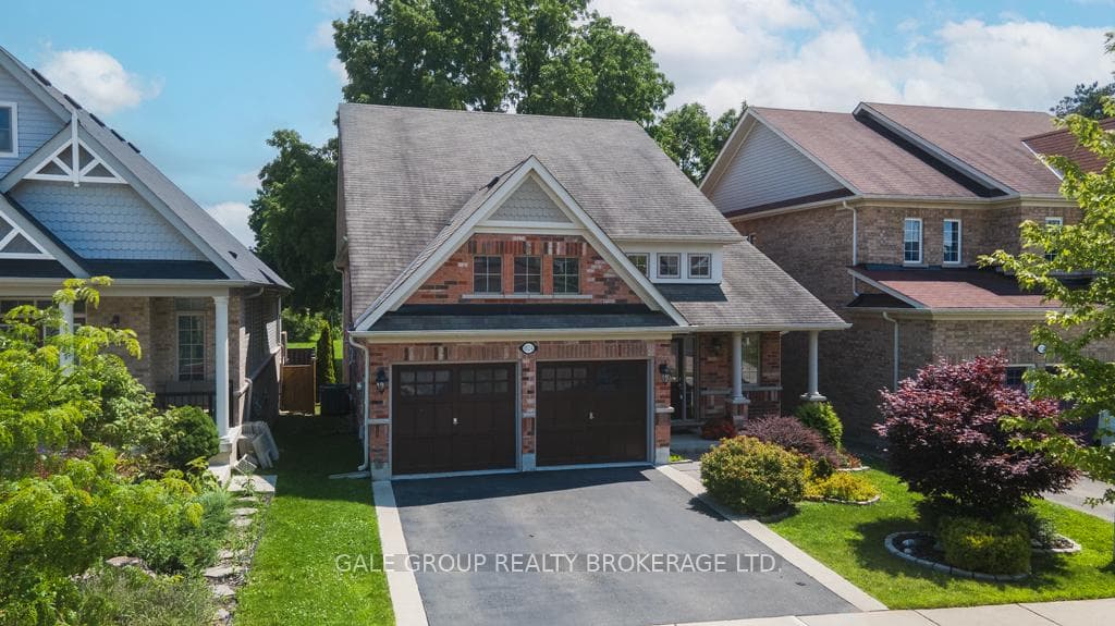 1024 Upper Thames Drive photo 3