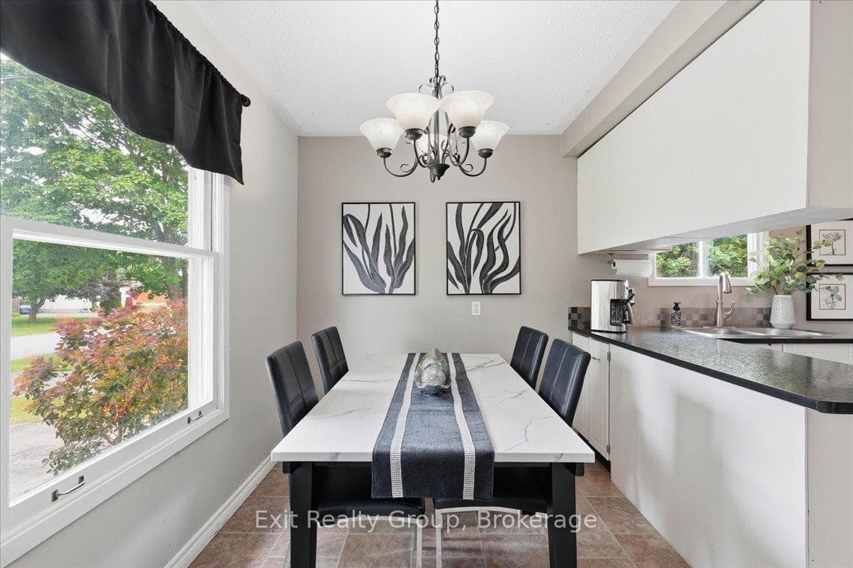 51 Sidney Road photo 6