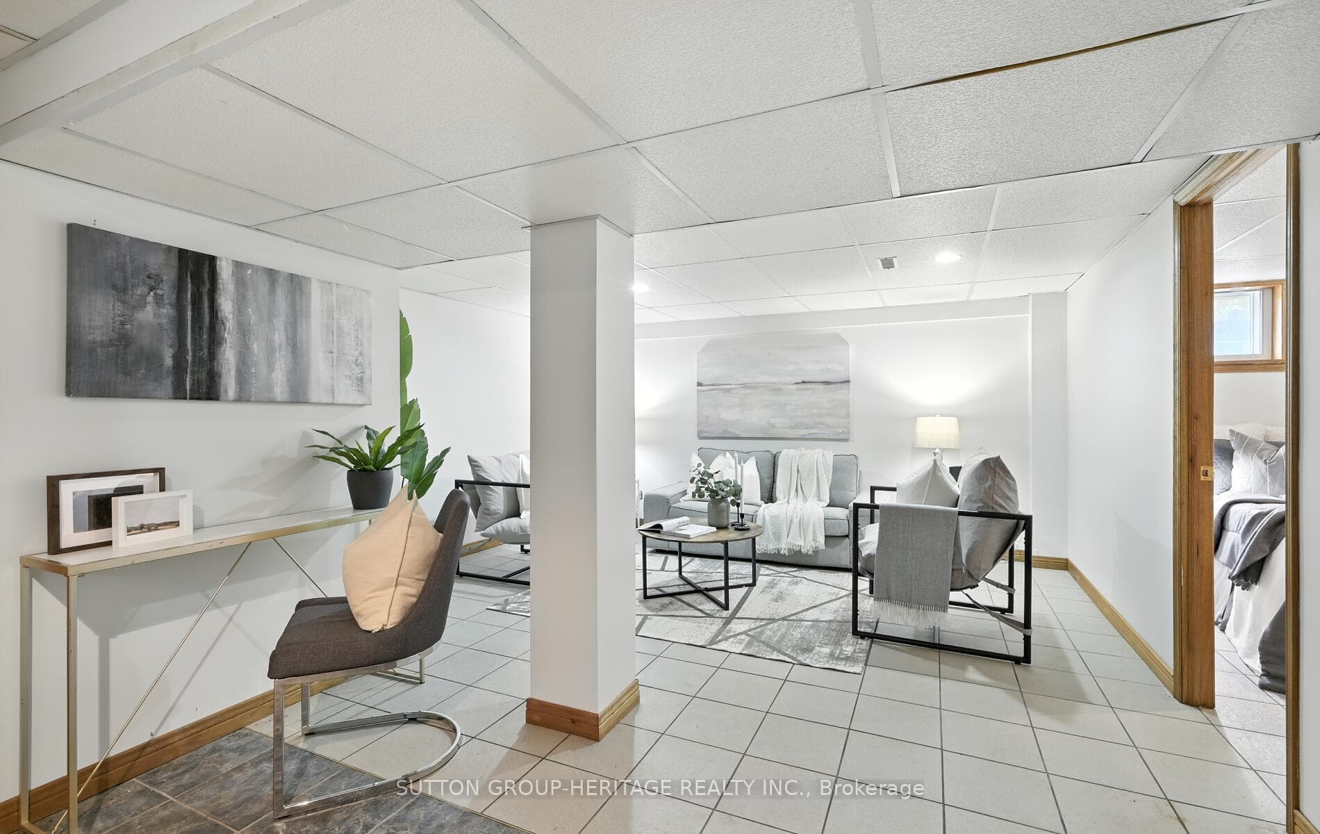 405 Columbus Road photo 16