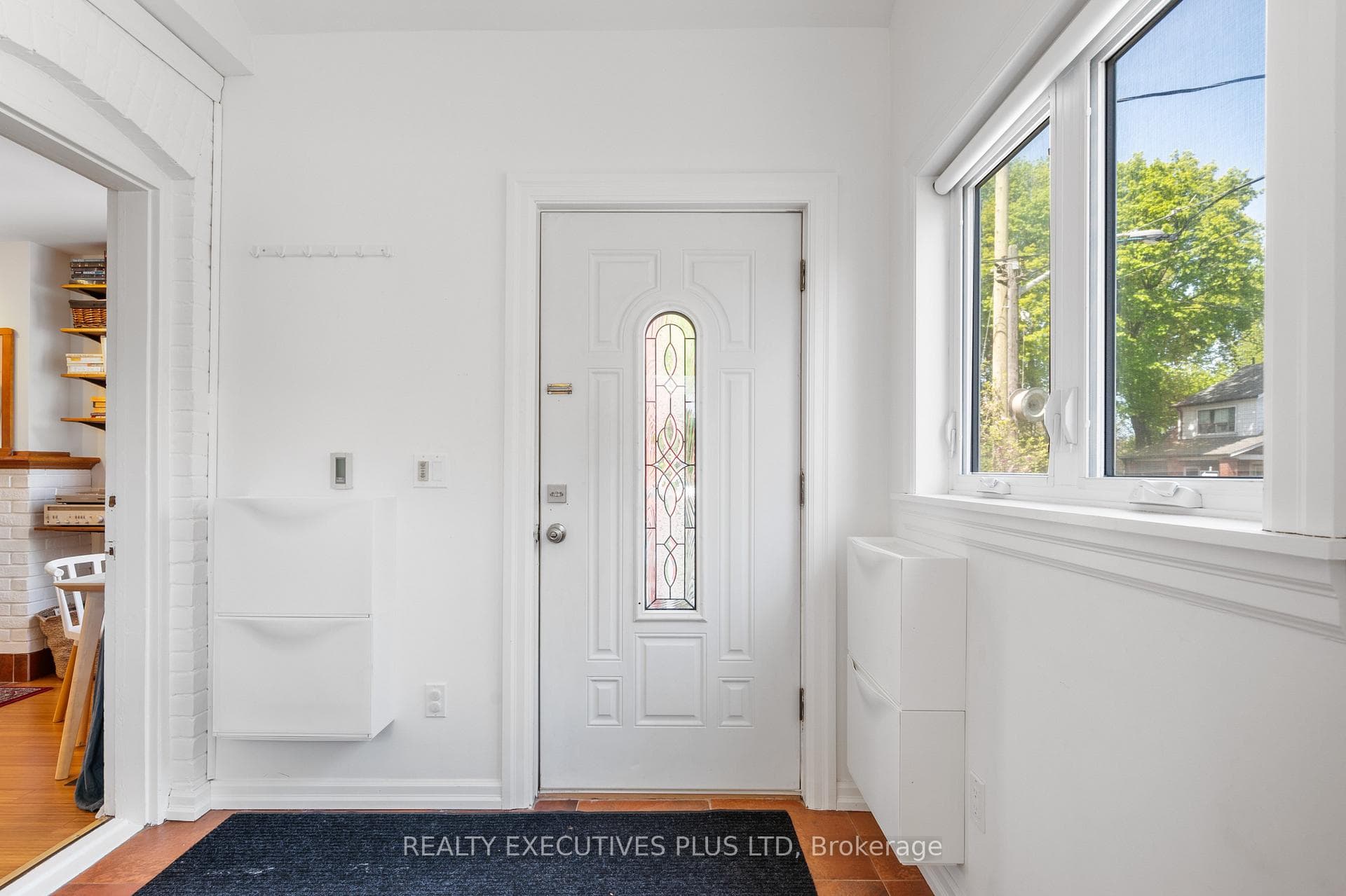 20 Bryant Avenue photo 16
