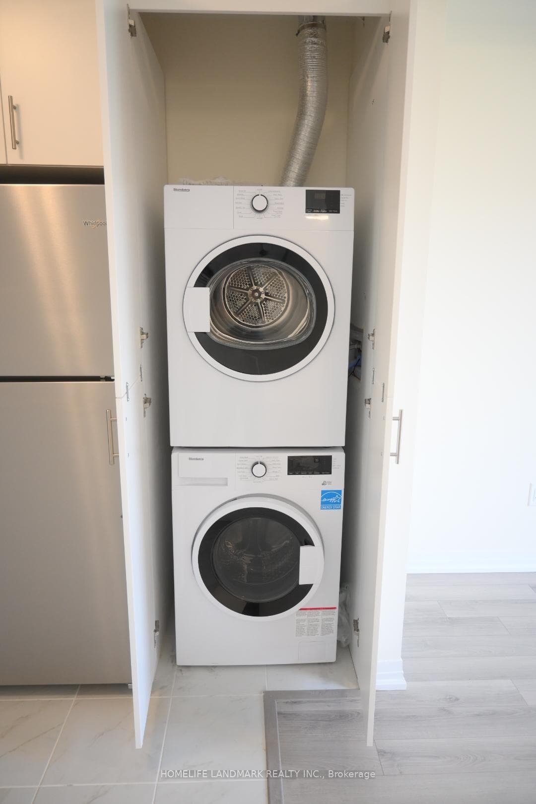 235 Mclevin Avenue Unit 13 photo 6