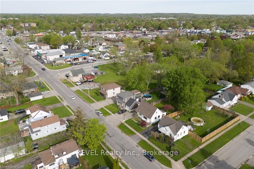 44 THOROLD Road photo 23