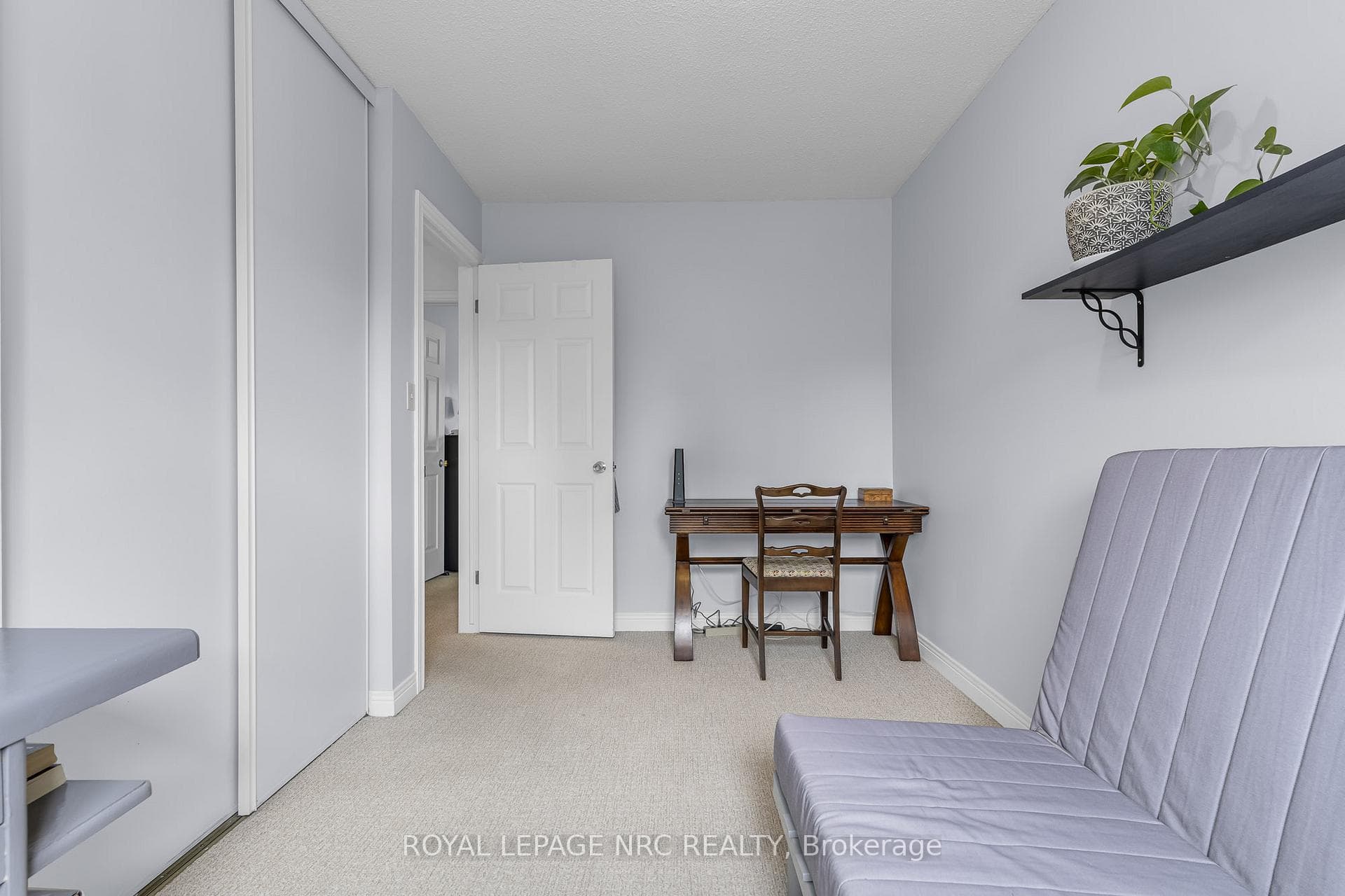 122 Lakeshore Road Unit 34 photo 24