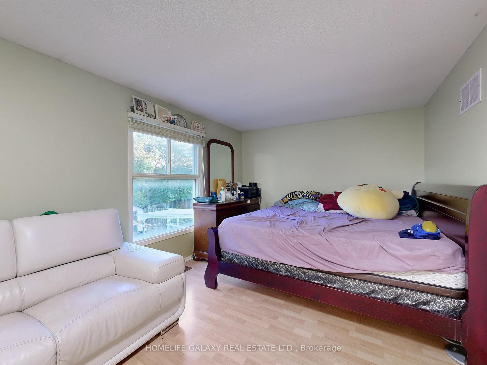 12 Oakhaven Drive Unit Upper photo 24