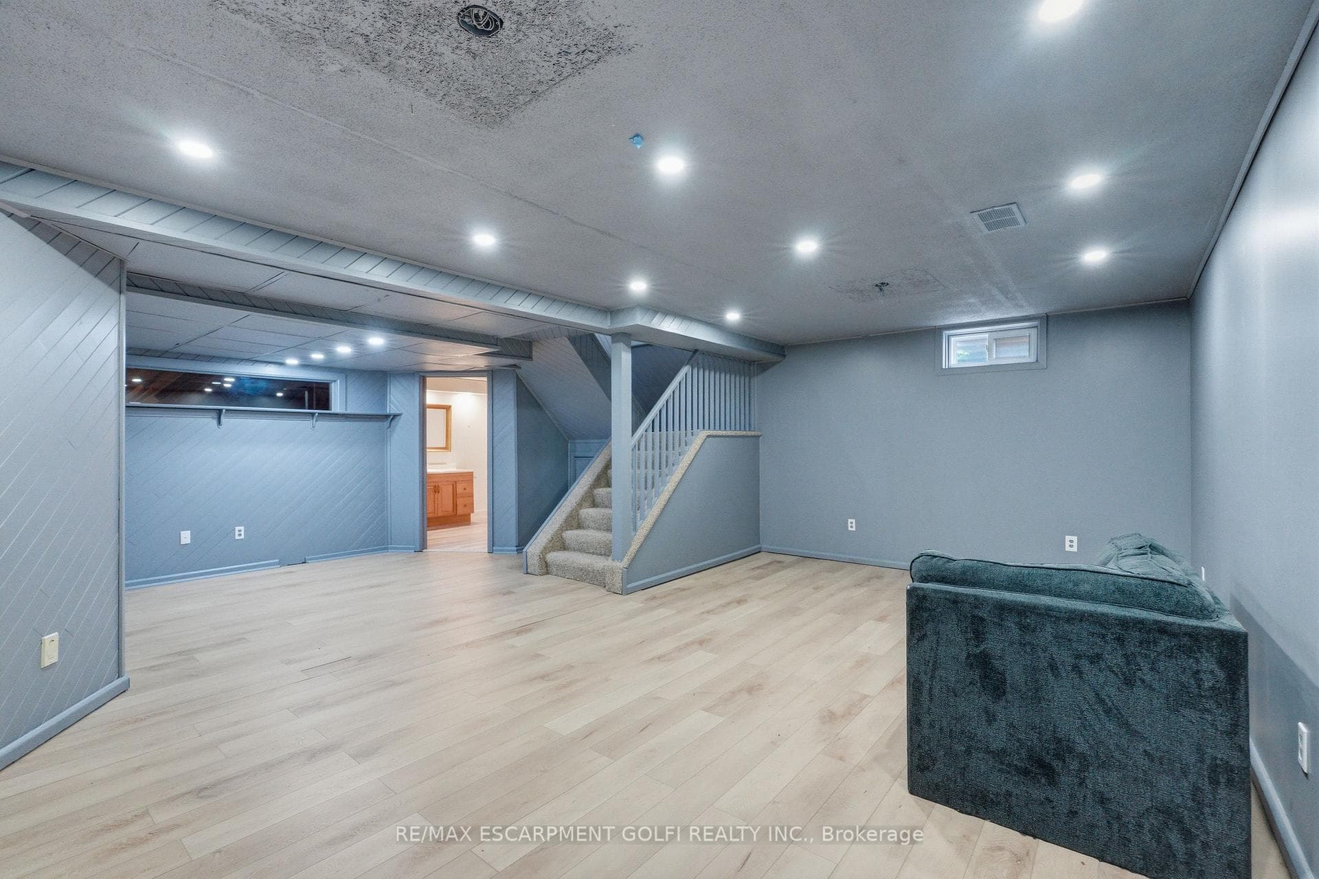 95 Birchpark Drive photo 34
