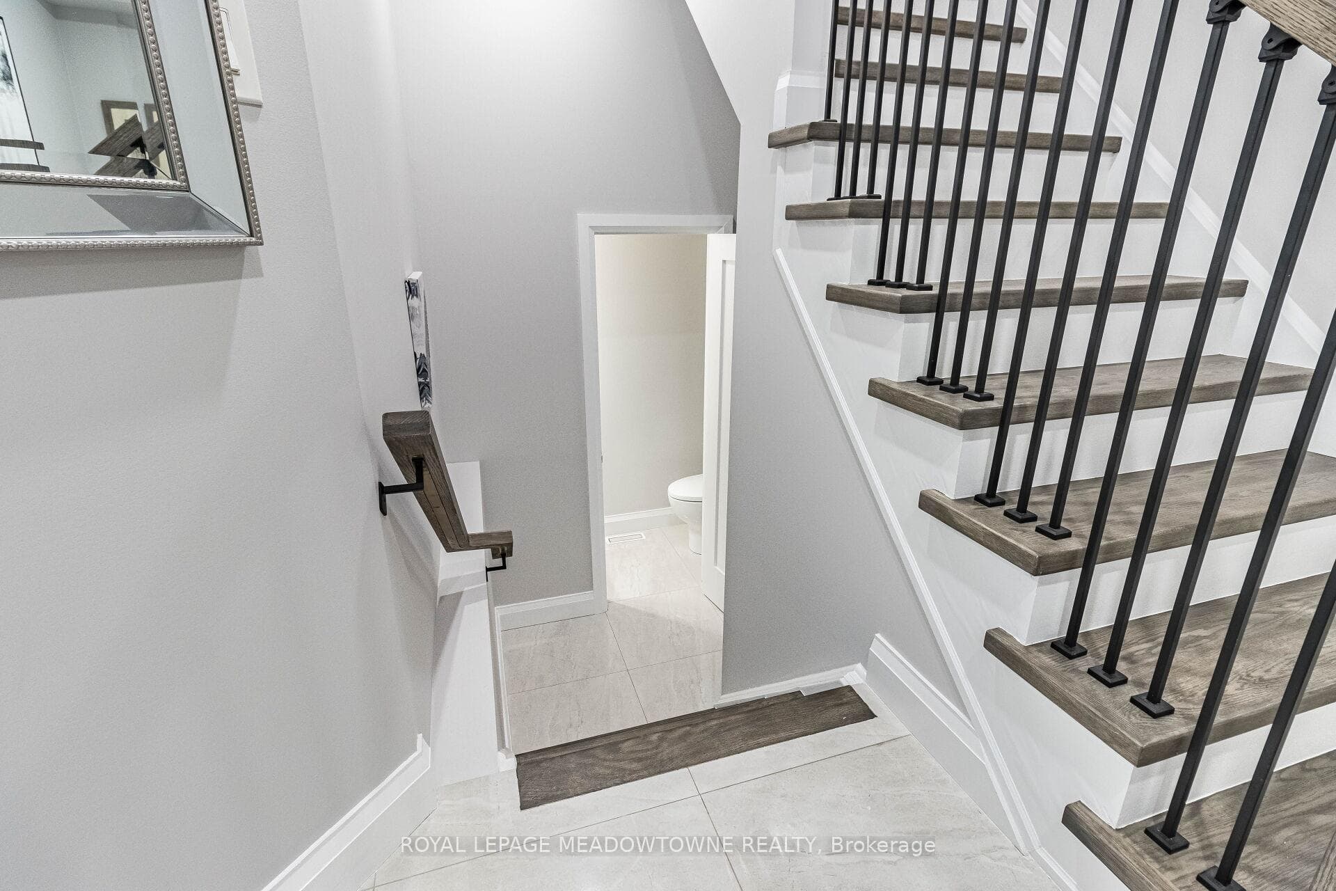 20 Sloan Drive photo 7