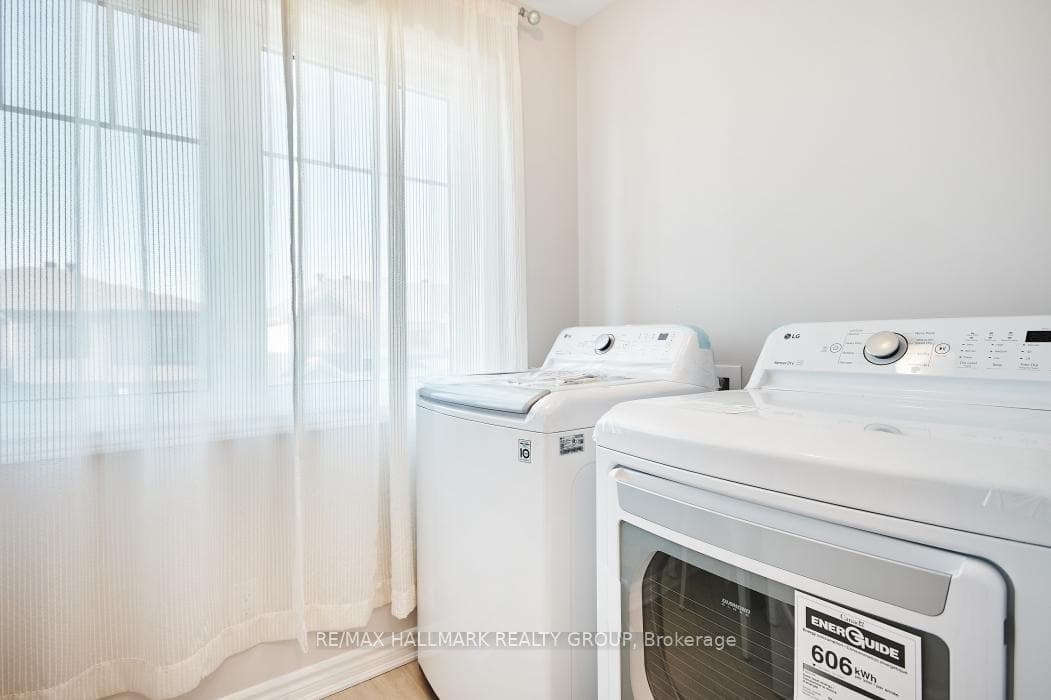 221 Merak Way photo 31