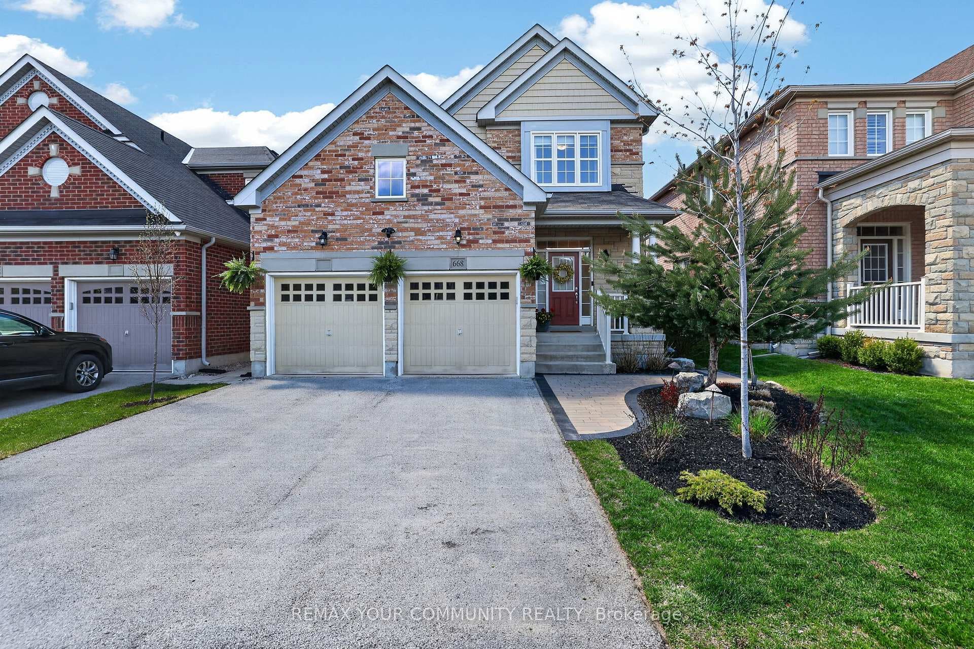 668 West Park Avenue photo 1