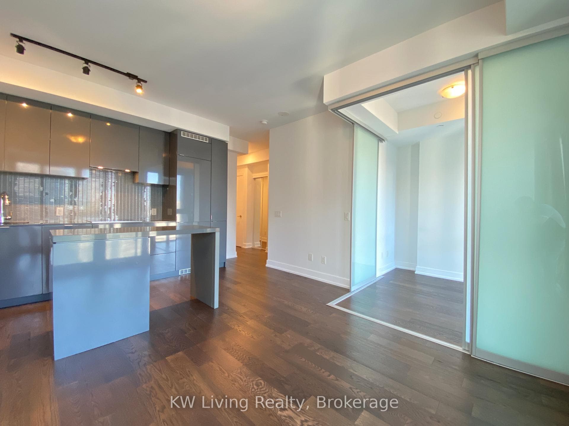 7 Grenville Street Unit 2107 photo 11