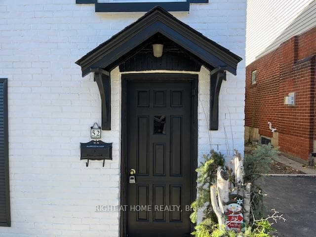 52 Beresford Avenue photo 4